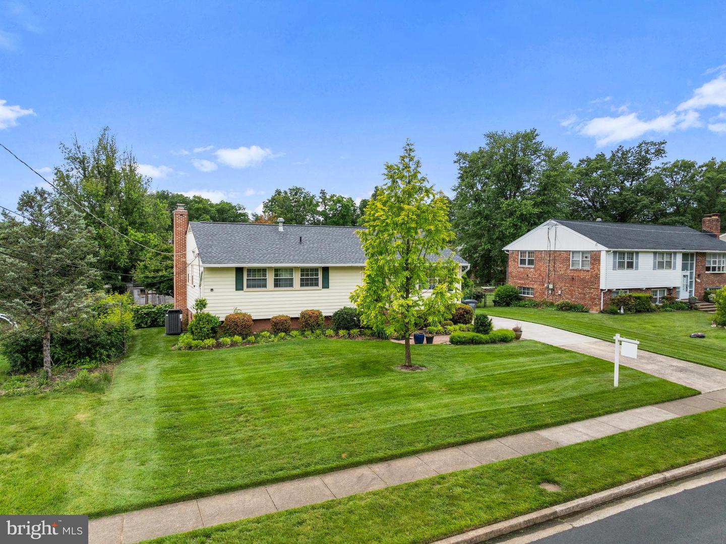 15007 CARLBERN DR, CENTREVILLE, Virginia 20120, 4 Bedrooms Bedrooms, ,3 BathroomsBathrooms,Residential,For sale,15007 CARLBERN DR,VAFX2242132 MLS # VAFX2242132