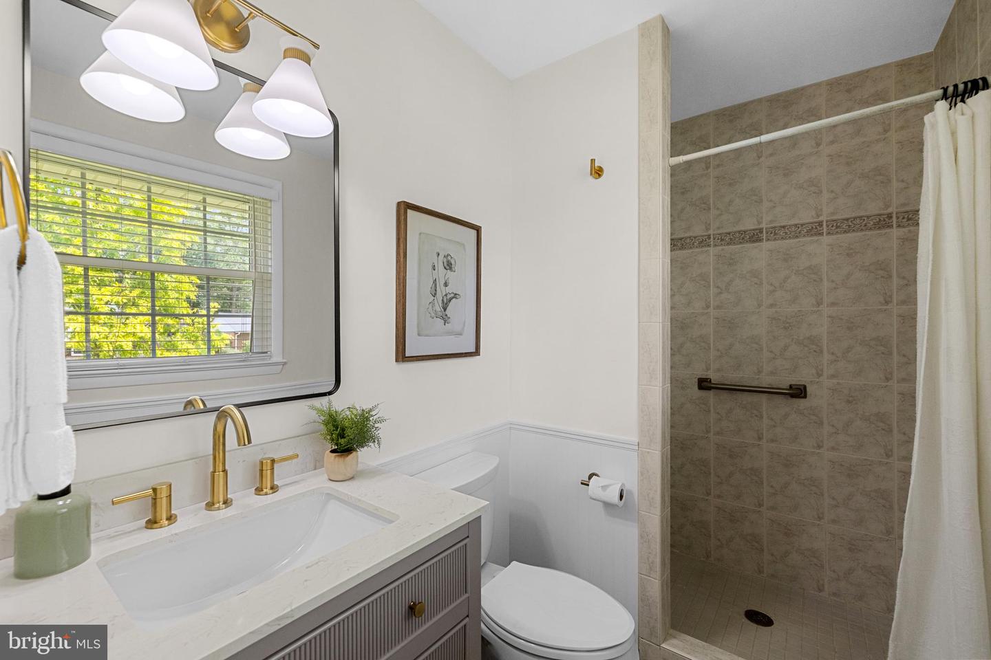 15007 CARLBERN DR, CENTREVILLE, Virginia 20120, 4 Bedrooms Bedrooms, ,3 BathroomsBathrooms,Residential,For sale,15007 CARLBERN DR,VAFX2242132 MLS # VAFX2242132