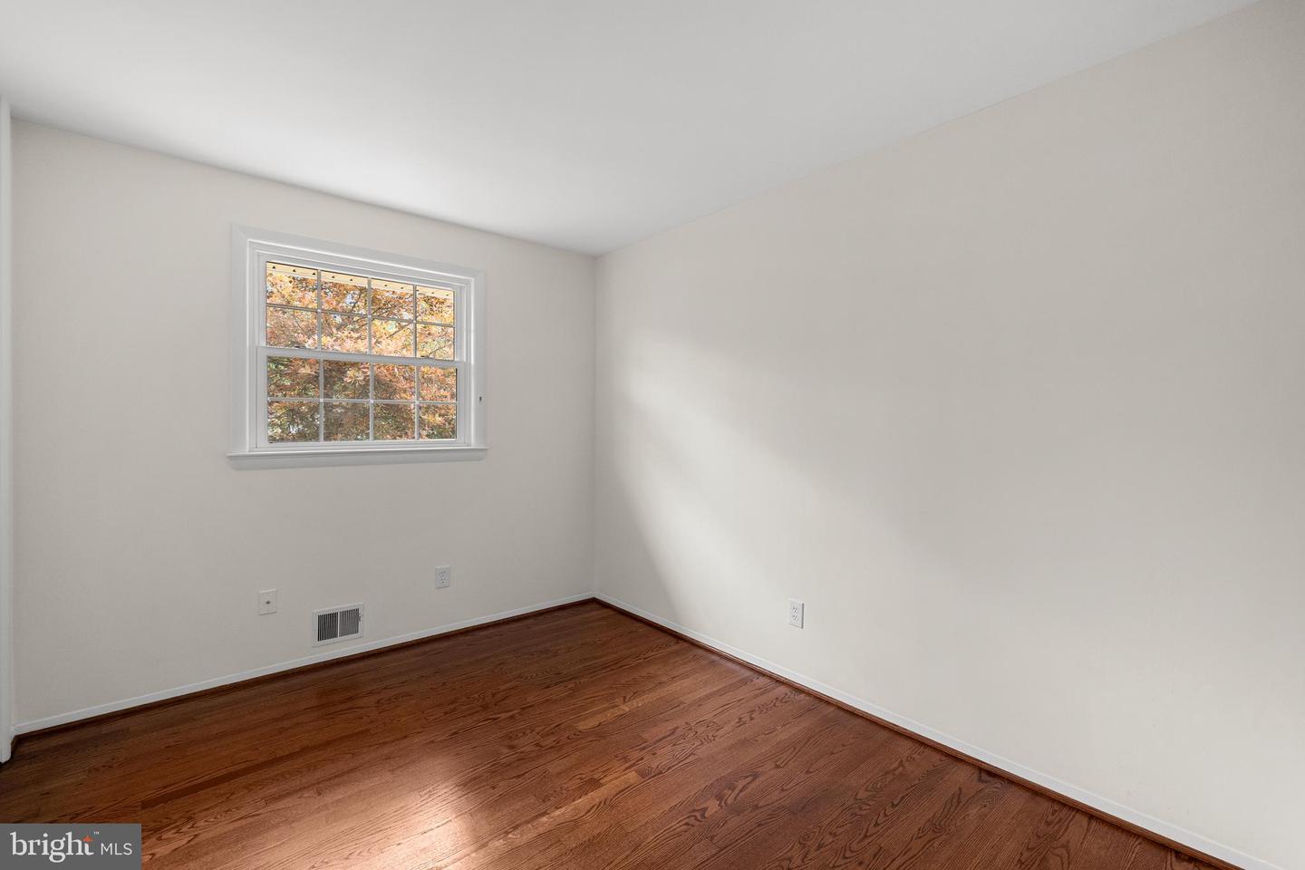15007 CARLBERN DR, CENTREVILLE, Virginia 20120, 4 Bedrooms Bedrooms, ,3 BathroomsBathrooms,Residential,For sale,15007 CARLBERN DR,VAFX2242132 MLS # VAFX2242132