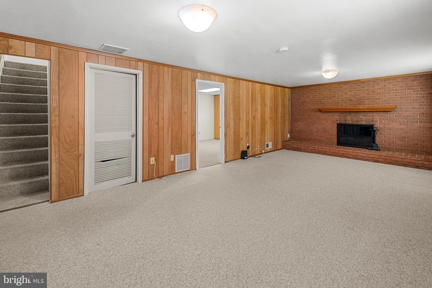 15007 CARLBERN DR, CENTREVILLE, Virginia 20120, 4 Bedrooms Bedrooms, ,3 BathroomsBathrooms,Residential,For sale,15007 CARLBERN DR,VAFX2242132 MLS # VAFX2242132