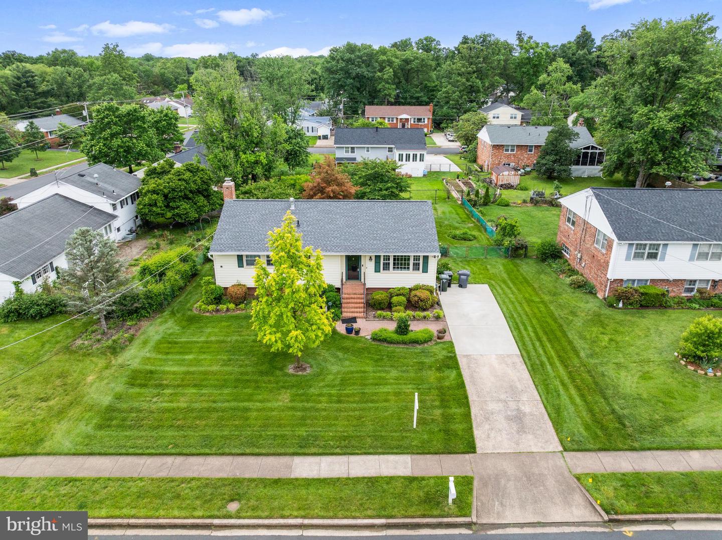 15007 CARLBERN DR, CENTREVILLE, Virginia 20120, 4 Bedrooms Bedrooms, ,3 BathroomsBathrooms,Residential,For sale,15007 CARLBERN DR,VAFX2242132 MLS # VAFX2242132