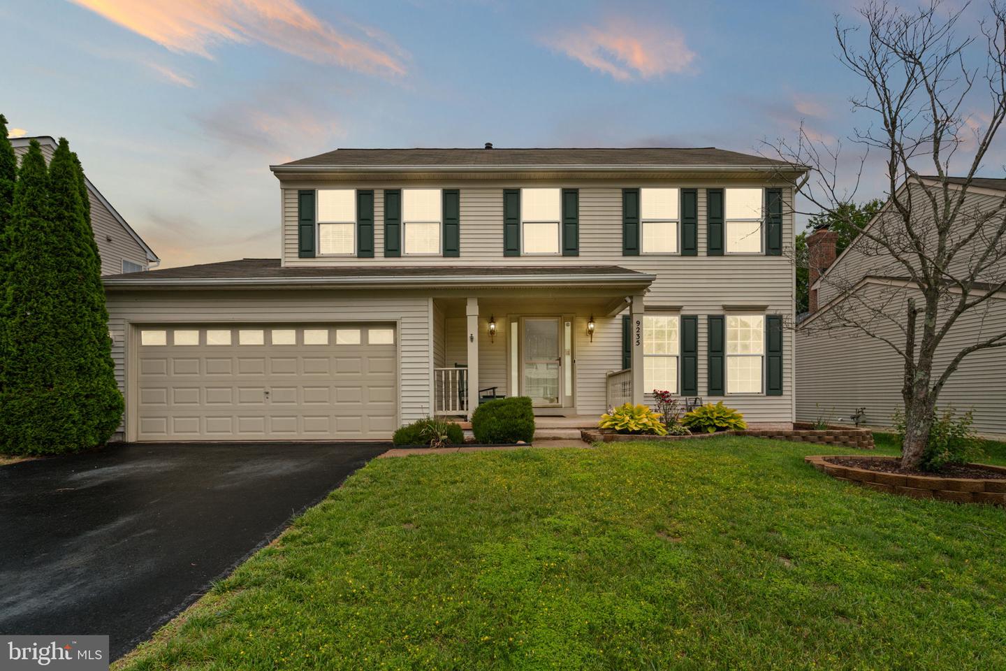 9235 STEPHANIE ST, MANASSAS PARK, Virginia 20111, 4 Bedrooms Bedrooms, ,3 BathroomsBathrooms,Residential,For sale,9235 STEPHANIE ST,VAMP2003048 MLS # VAMP2003048