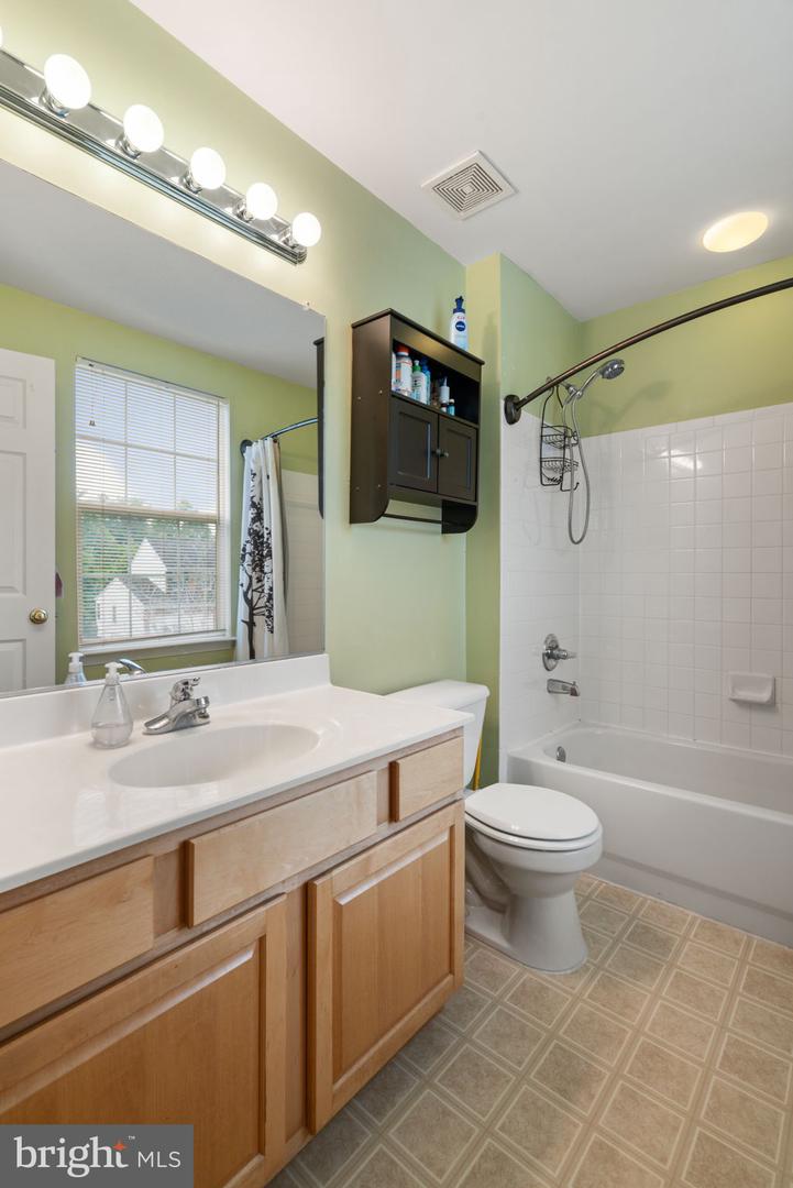 9235 STEPHANIE ST, MANASSAS PARK, Virginia 20111, 4 Bedrooms Bedrooms, ,3 BathroomsBathrooms,Residential,For sale,9235 STEPHANIE ST,VAMP2003048 MLS # VAMP2003048