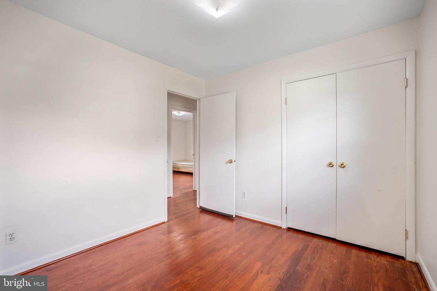 807 FULTON PL, WOODBRIDGE, Virginia 22191, 3 Bedrooms Bedrooms, ,2 BathroomsBathrooms,Residential,For sale,807 FULTON PL,VAPW2095188 MLS # VAPW2095188