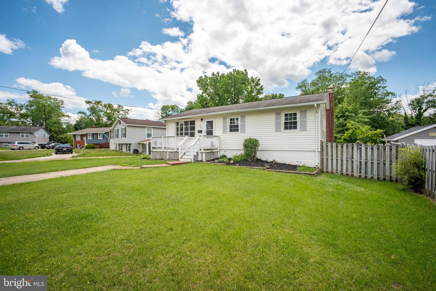 807 FULTON PL, WOODBRIDGE, Virginia 22191, 3 Bedrooms Bedrooms, ,2 BathroomsBathrooms,Residential,For sale,807 FULTON PL,VAPW2095188 MLS # VAPW2095188