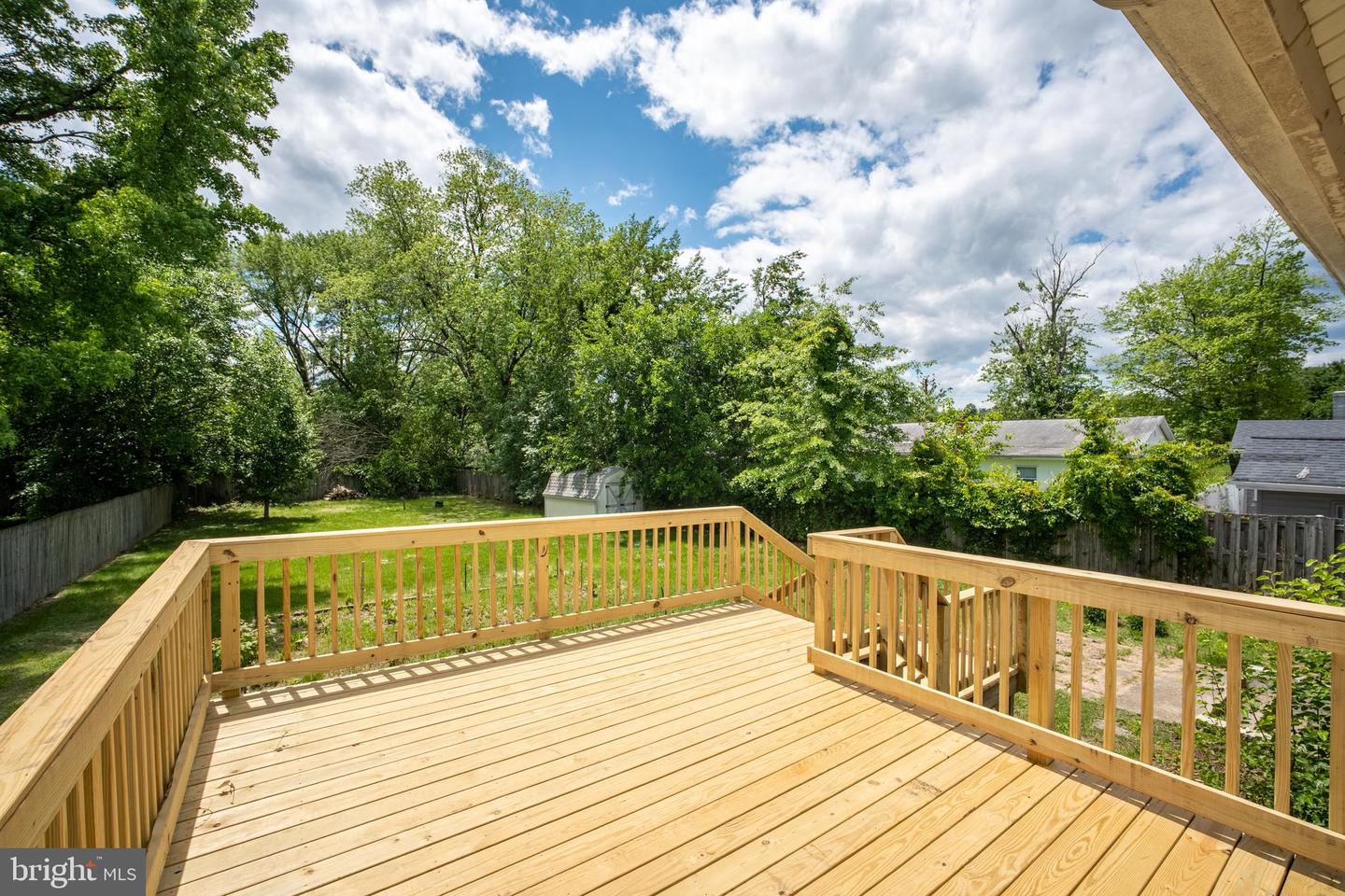 807 FULTON PL, WOODBRIDGE, Virginia 22191, 3 Bedrooms Bedrooms, ,2 BathroomsBathrooms,Residential,For sale,807 FULTON PL,VAPW2095188 MLS # VAPW2095188