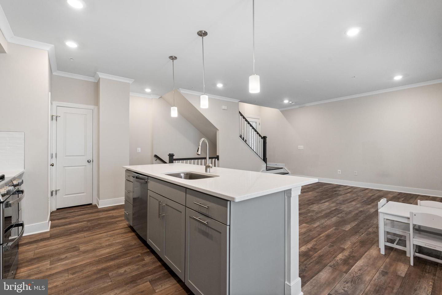 15590 GRADE LINE PL, WOODBRIDGE, Virginia 22191, 3 Bedrooms Bedrooms, ,2 BathroomsBathrooms,Residential,For sale,15590 GRADE LINE PL,VAPW2095206 MLS # VAPW2095206