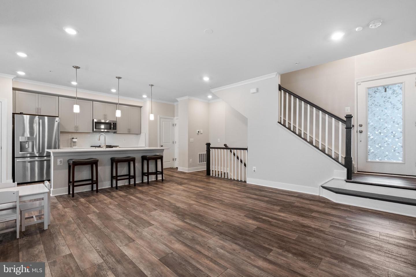 15590 GRADE LINE PL, WOODBRIDGE, Virginia 22191, 3 Bedrooms Bedrooms, ,2 BathroomsBathrooms,Residential,For sale,15590 GRADE LINE PL,VAPW2095206 MLS # VAPW2095206