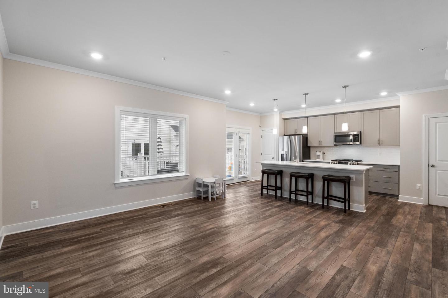 15590 GRADE LINE PL, WOODBRIDGE, Virginia 22191, 3 Bedrooms Bedrooms, ,2 BathroomsBathrooms,Residential,For sale,15590 GRADE LINE PL,VAPW2095206 MLS # VAPW2095206