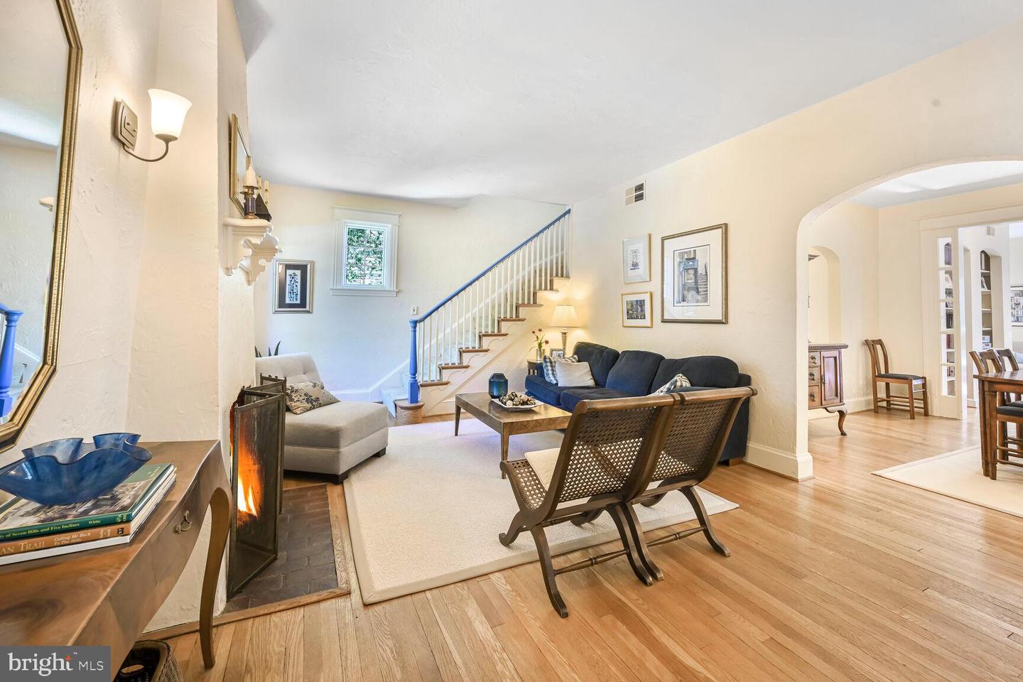 6121 32ND ST NW, WASHINGTON, District Of Columbia 20015, 4 Bedrooms Bedrooms, ,2 BathroomsBathrooms,Residential,For sale,6121 32ND ST NW,DCDC2201258 MLS # DCDC2201258