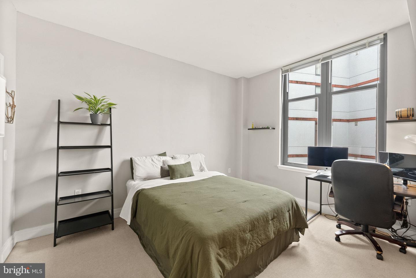 2120 VERMONT AVE NW #411, WASHINGTON, District Of Columbia 20001, 1 Bedroom Bedrooms, ,1 BathroomBathrooms,Residential,For sale,2120 VERMONT AVE NW #411,DCDC2201290 MLS # DCDC2201290