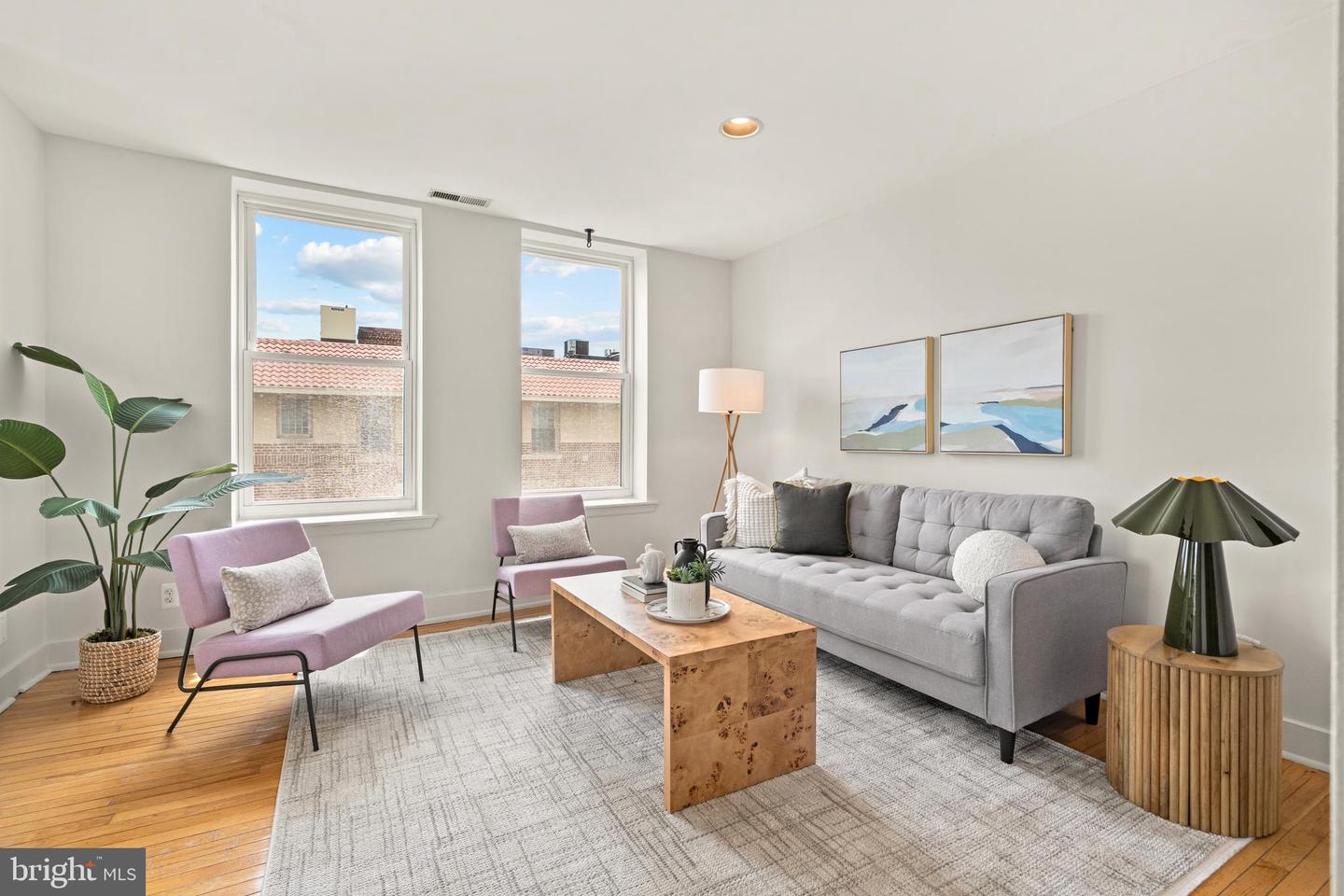 2305 18TH ST NW #406, WASHINGTON, District Of Columbia 20009, 1 Bedroom Bedrooms, ,1 BathroomBathrooms,Residential,For sale,2305 18TH ST NW #406,DCDC2201356 MLS # DCDC2201356