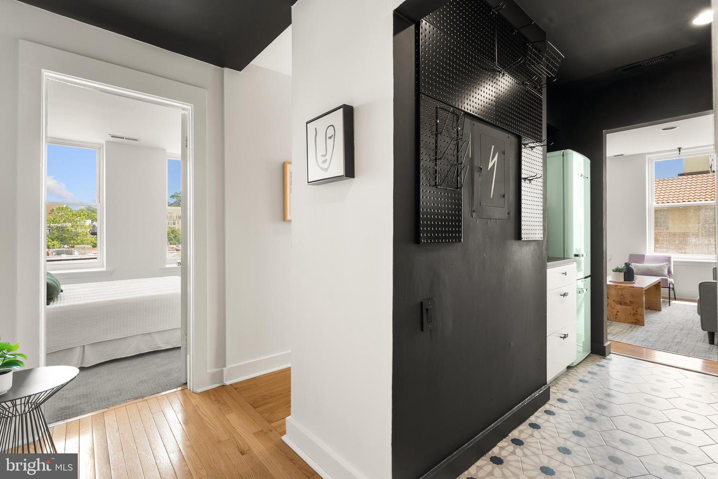 2305 18TH ST NW #406, WASHINGTON, District Of Columbia 20009, 1 Bedroom Bedrooms, ,1 BathroomBathrooms,Residential,For sale,2305 18TH ST NW #406,DCDC2201356 MLS # DCDC2201356
