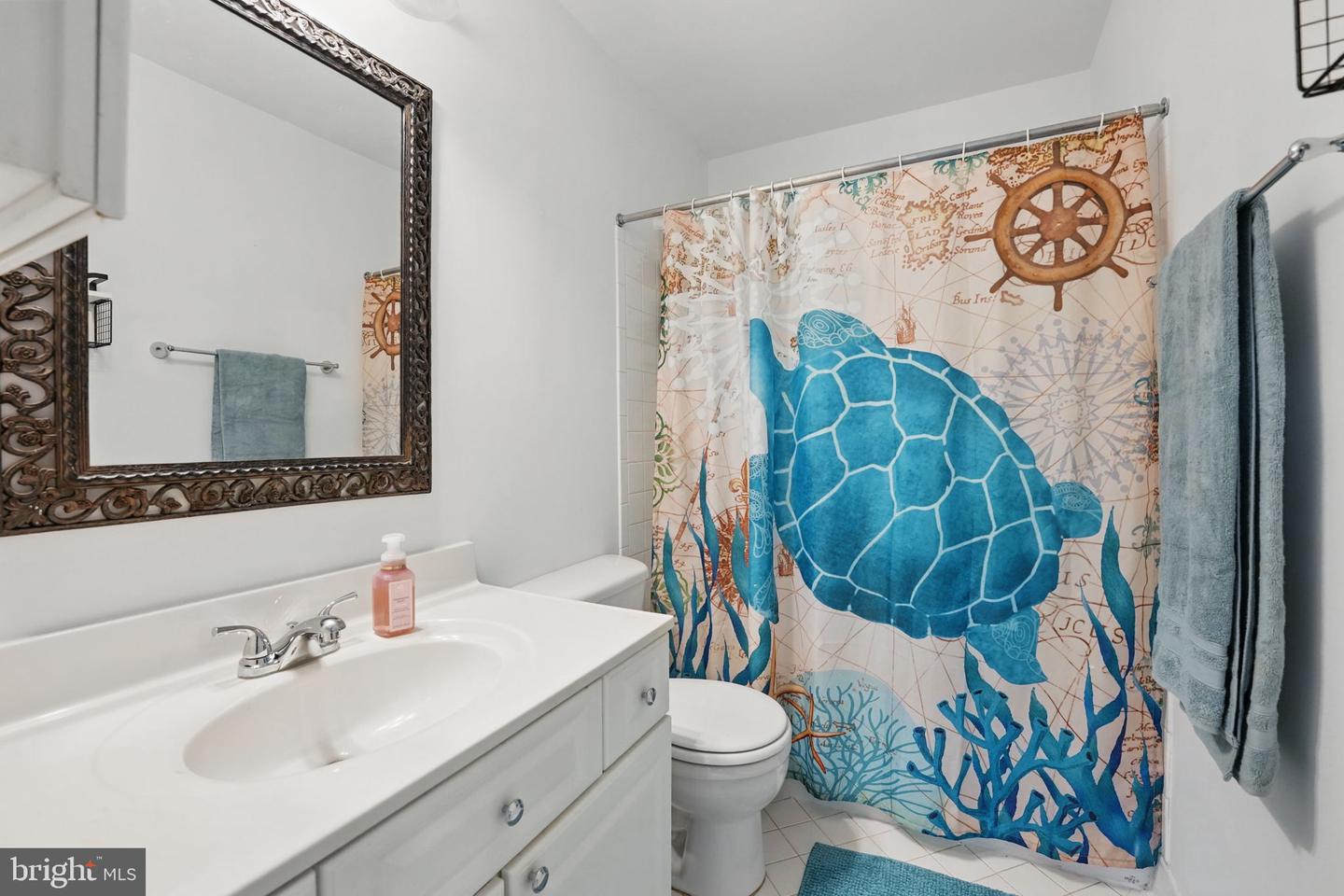 6305 THIN LEAF PL, WOODBRIDGE, Virginia 22193, 3 Bedrooms Bedrooms, ,3 BathroomsBathrooms,Residential,For sale,6305 THIN LEAF PL,VAPW2095018 MLS # VAPW2095018