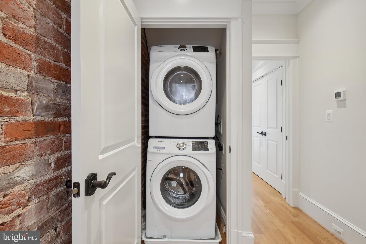 408 M ST NW #4, WASHINGTON, District Of Columbia 20001, 2 Bedrooms Bedrooms, ,2 BathroomsBathrooms,Residential,For sale,408 M ST NW #4,DCDC2201674 MLS # DCDC2201674
