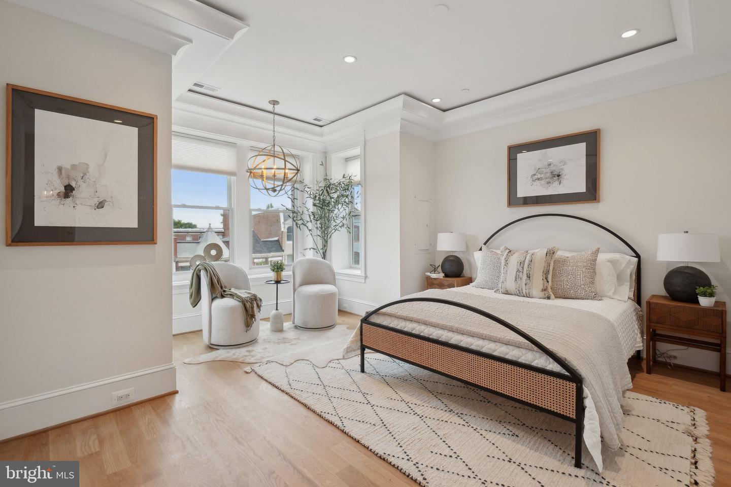 408 M ST NW #4, WASHINGTON, District Of Columbia 20001, 2 Bedrooms Bedrooms, ,2 BathroomsBathrooms,Residential,For sale,408 M ST NW #4,DCDC2201674 MLS # DCDC2201674