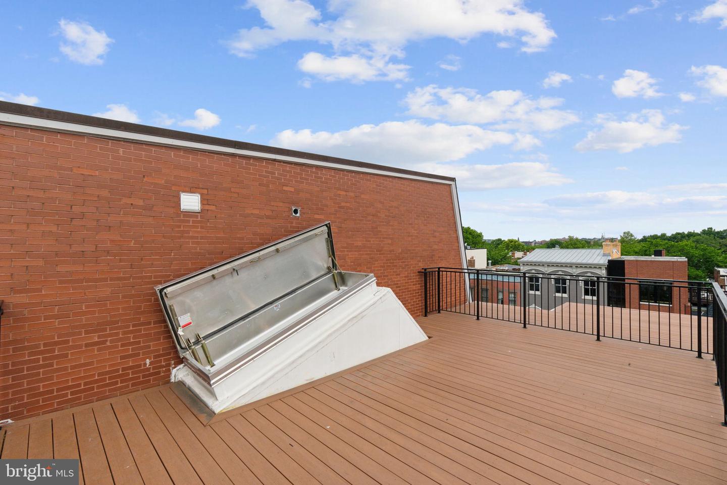 408 M ST NW #4, WASHINGTON, District Of Columbia 20001, 2 Bedrooms Bedrooms, ,2 BathroomsBathrooms,Residential,For sale,408 M ST NW #4,DCDC2201674 MLS # DCDC2201674