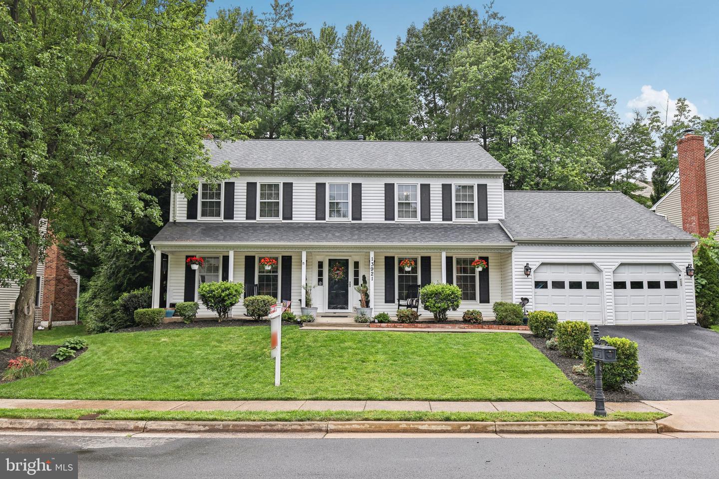 13921 MARBLESTONE DRIVE, CLIFTON, Virginia 20124, 4 Bedrooms Bedrooms, ,3 BathroomsBathrooms,Residential,For sale,13921 MARBLESTONE DRIVE,VAFX2216520 MLS # VAFX2216520