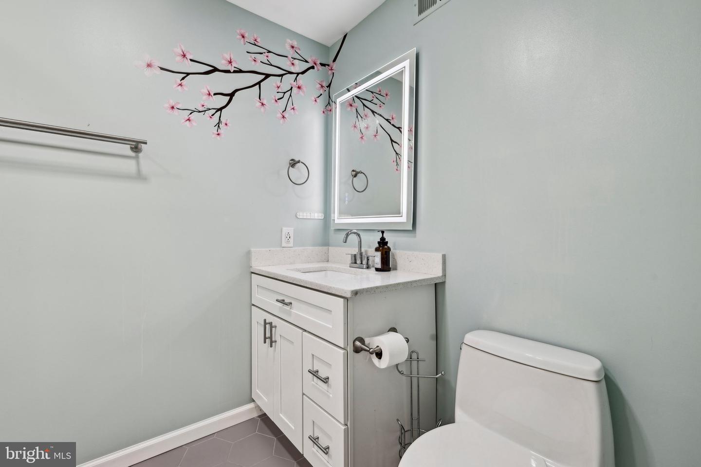 13921 MARBLESTONE DRIVE, CLIFTON, Virginia 20124, 4 Bedrooms Bedrooms, ,3 BathroomsBathrooms,Residential,For sale,13921 MARBLESTONE DRIVE,VAFX2216520 MLS # VAFX2216520