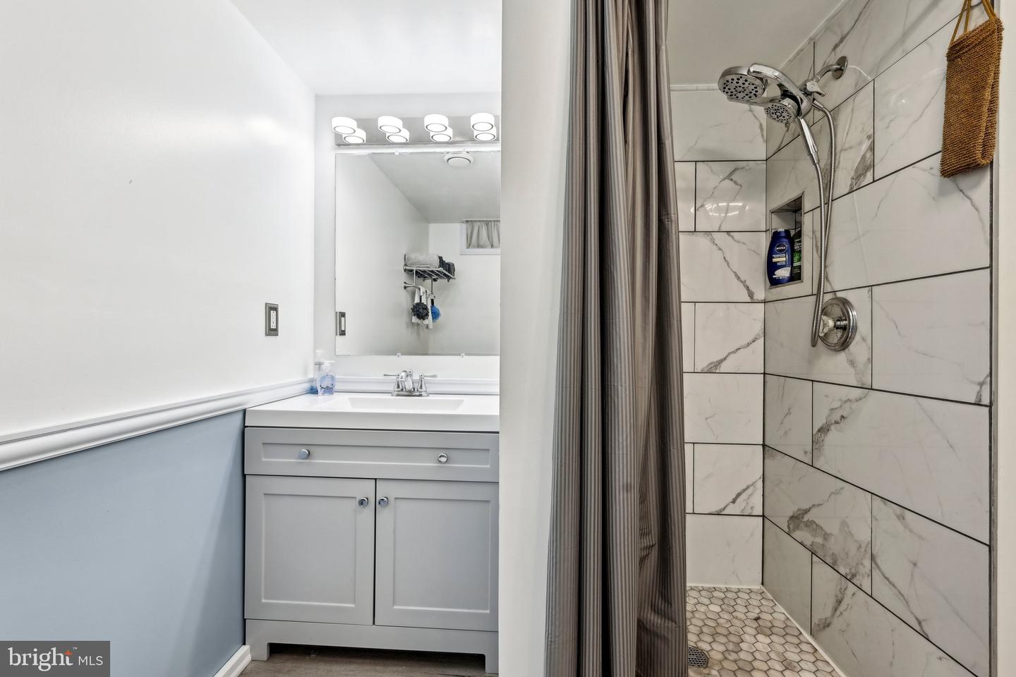 13921 MARBLESTONE DRIVE, CLIFTON, Virginia 20124, 4 Bedrooms Bedrooms, ,3 BathroomsBathrooms,Residential,For sale,13921 MARBLESTONE DRIVE,VAFX2216520 MLS # VAFX2216520