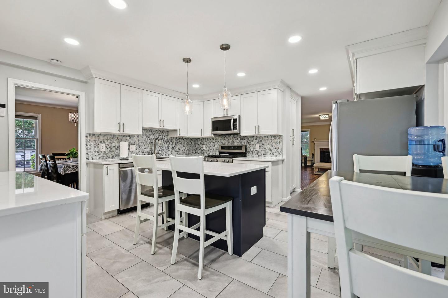 13921 MARBLESTONE DRIVE, CLIFTON, Virginia 20124, 4 Bedrooms Bedrooms, ,3 BathroomsBathrooms,Residential,For sale,13921 MARBLESTONE DRIVE,VAFX2216520 MLS # VAFX2216520