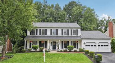 13921 MARBLESTONE DRIVE, CLIFTON, Virginia 20124, 4 Bedrooms Bedrooms, ,3 BathroomsBathrooms,Residential,For sale,13921 MARBLESTONE DRIVE,VAFX2216520 MLS # VAFX2216520