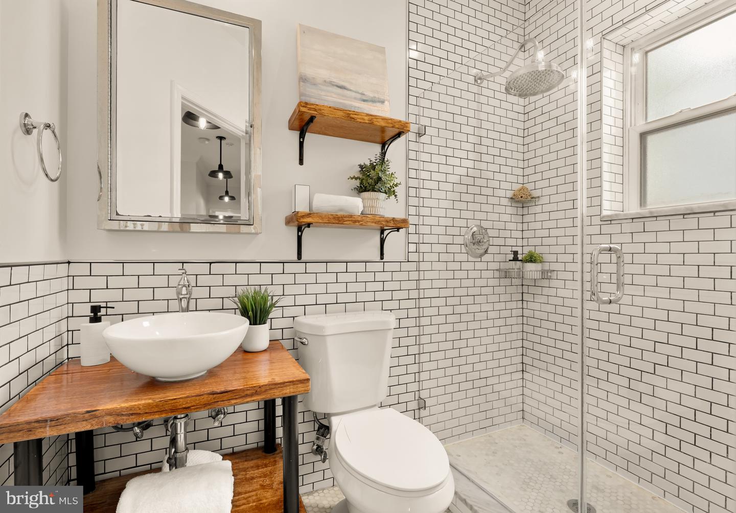 1257 MORSE ST NE, WASHINGTON, District Of Columbia 20002, 3 Bedrooms Bedrooms, 8 Rooms Rooms,2 BathroomsBathrooms,Residential,For sale,1257 MORSE ST NE,DCDC2175564 MLS # DCDC2175564