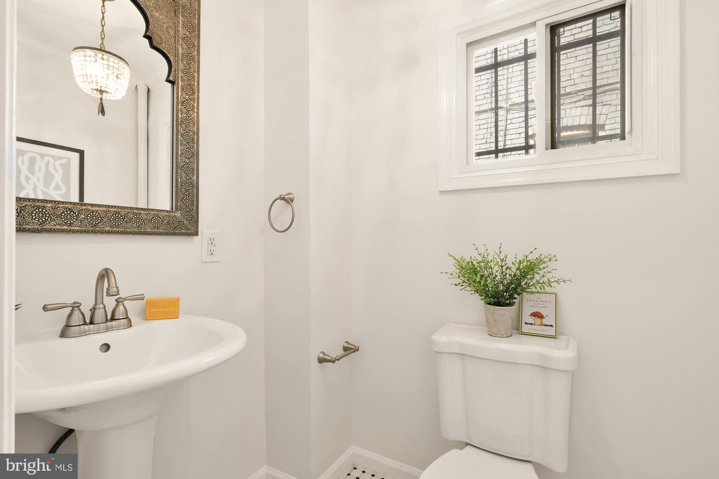 1257 MORSE ST NE, WASHINGTON, District Of Columbia 20002, 3 Bedrooms Bedrooms, 8 Rooms Rooms,2 BathroomsBathrooms,Residential,For sale,1257 MORSE ST NE,DCDC2175564 MLS # DCDC2175564