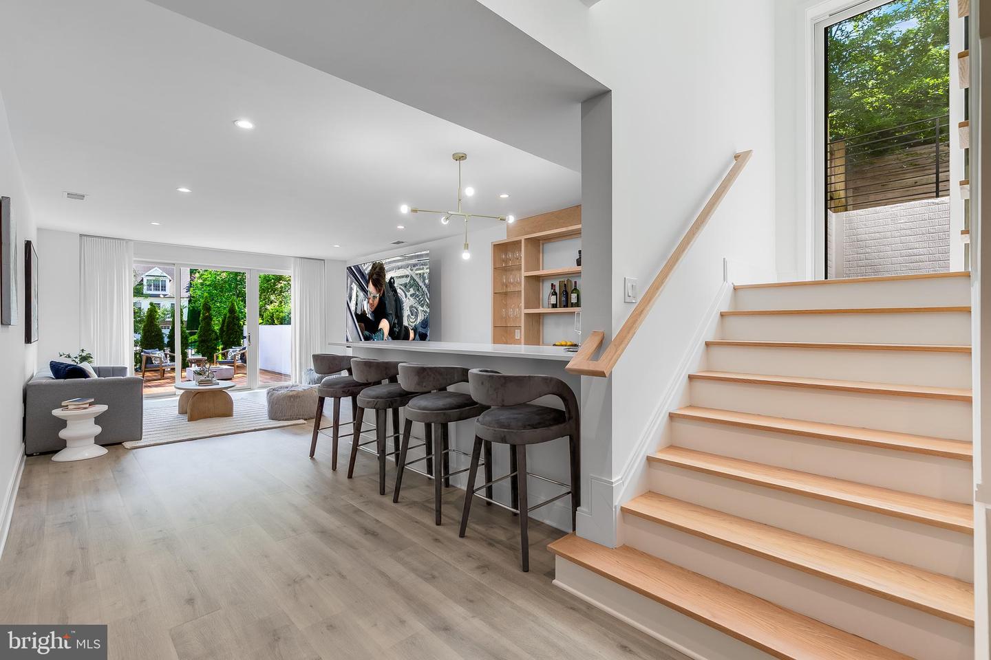 5914 WOODLEY RD, MCLEAN, Virginia 22101, 6 Bedrooms Bedrooms, ,6 BathroomsBathrooms,Residential,For sale,5914 WOODLEY RD,VAFX2223236 MLS # VAFX2223236