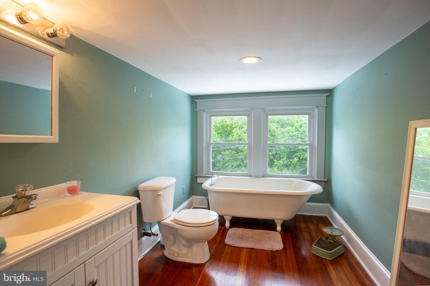 471 N MASSANUTTEN ST, STRASBURG, Virginia 22657, 3 Bedrooms Bedrooms, ,2 BathroomsBathrooms,Residential,For sale,471 N MASSANUTTEN ST,VASH2010968 MLS # VASH2010968