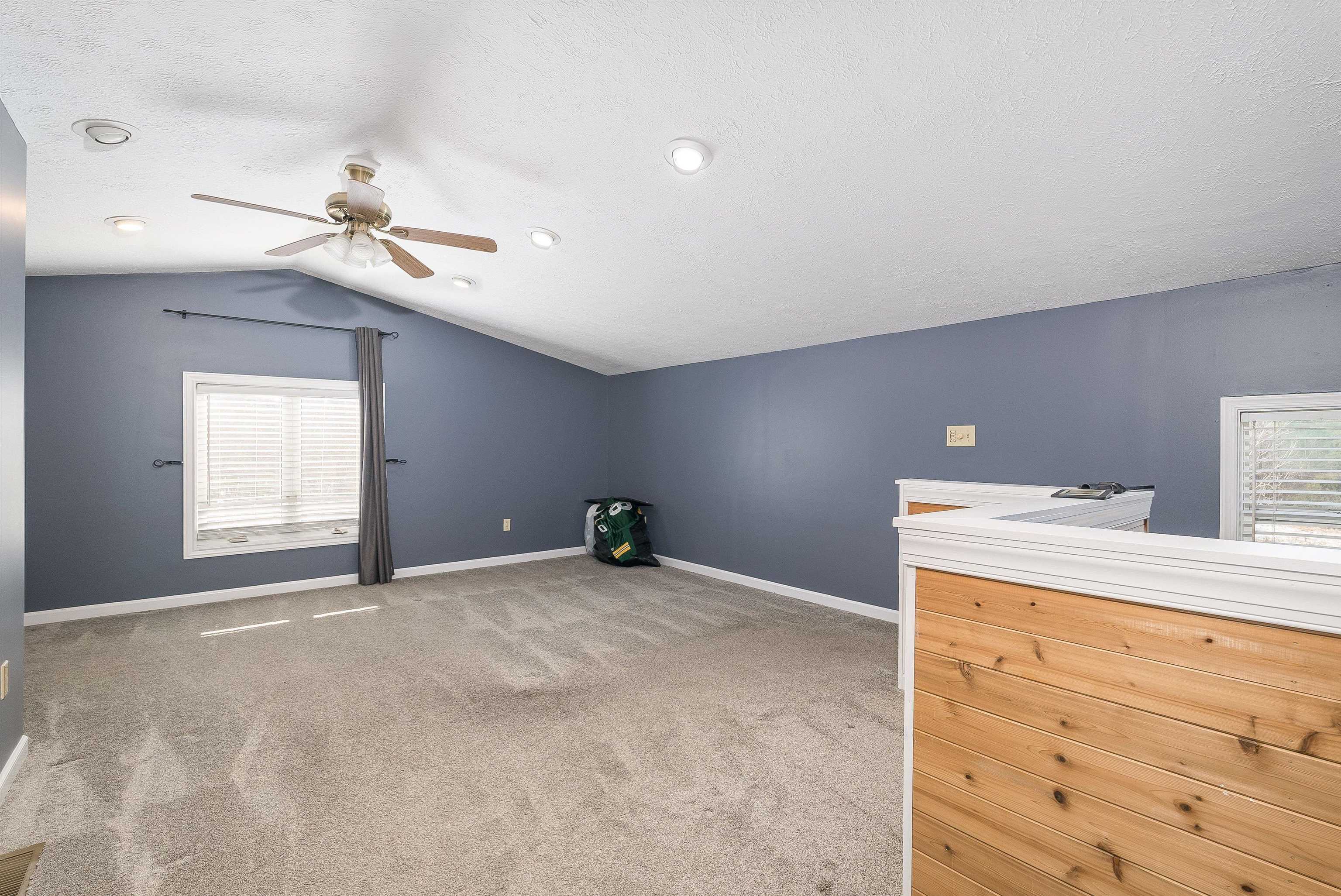 3002 RESORT DR, MCGAHEYSVILLE, Virginia 22840, 4 Bedrooms Bedrooms, ,2 BathroomsBathrooms,Residential,3002 RESORT DR,661481 MLS # 661481