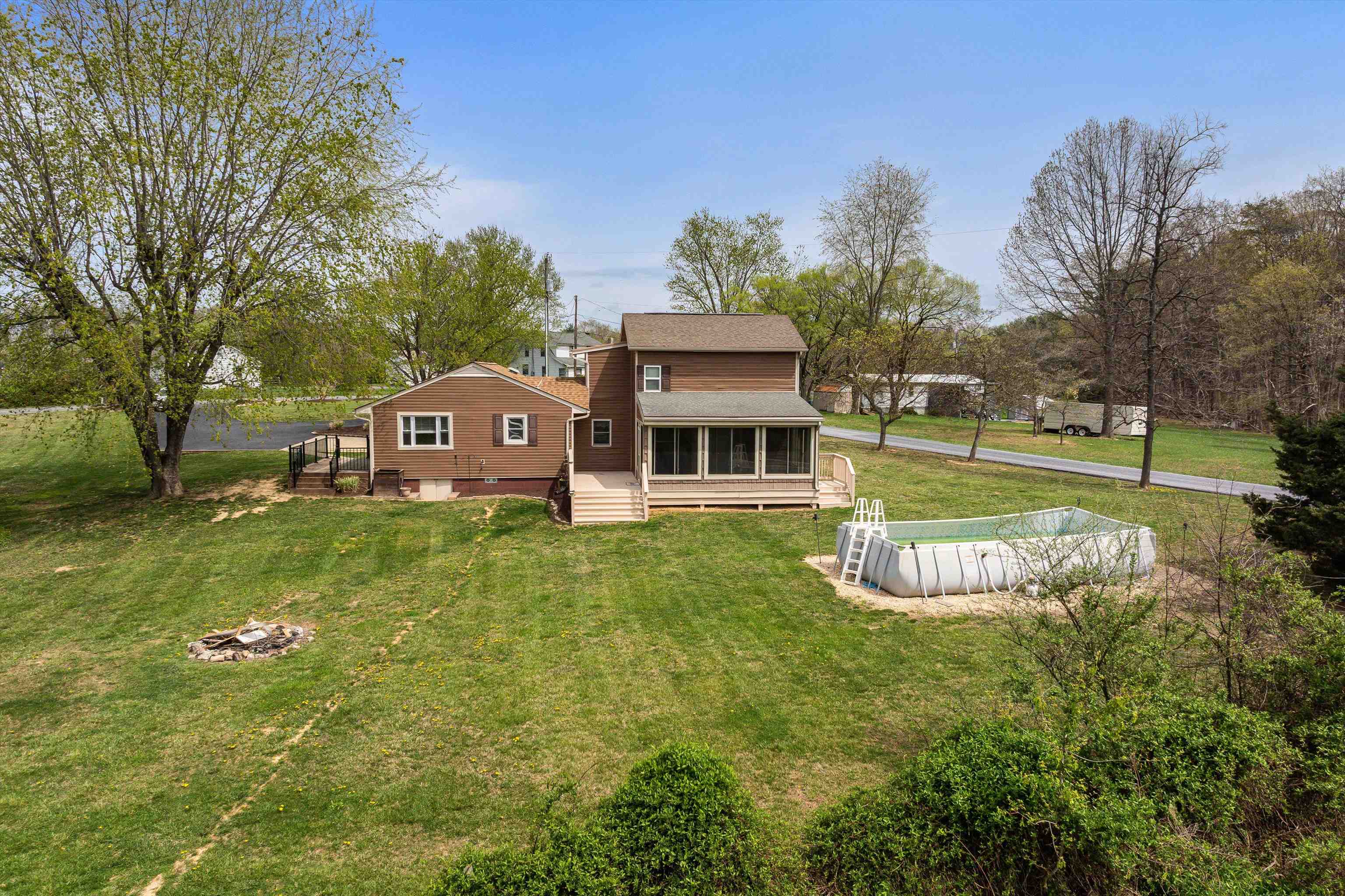 3002 RESORT DR, MCGAHEYSVILLE, Virginia 22840, 4 Bedrooms Bedrooms, ,2 BathroomsBathrooms,Residential,3002 RESORT DR,661481 MLS # 661481
