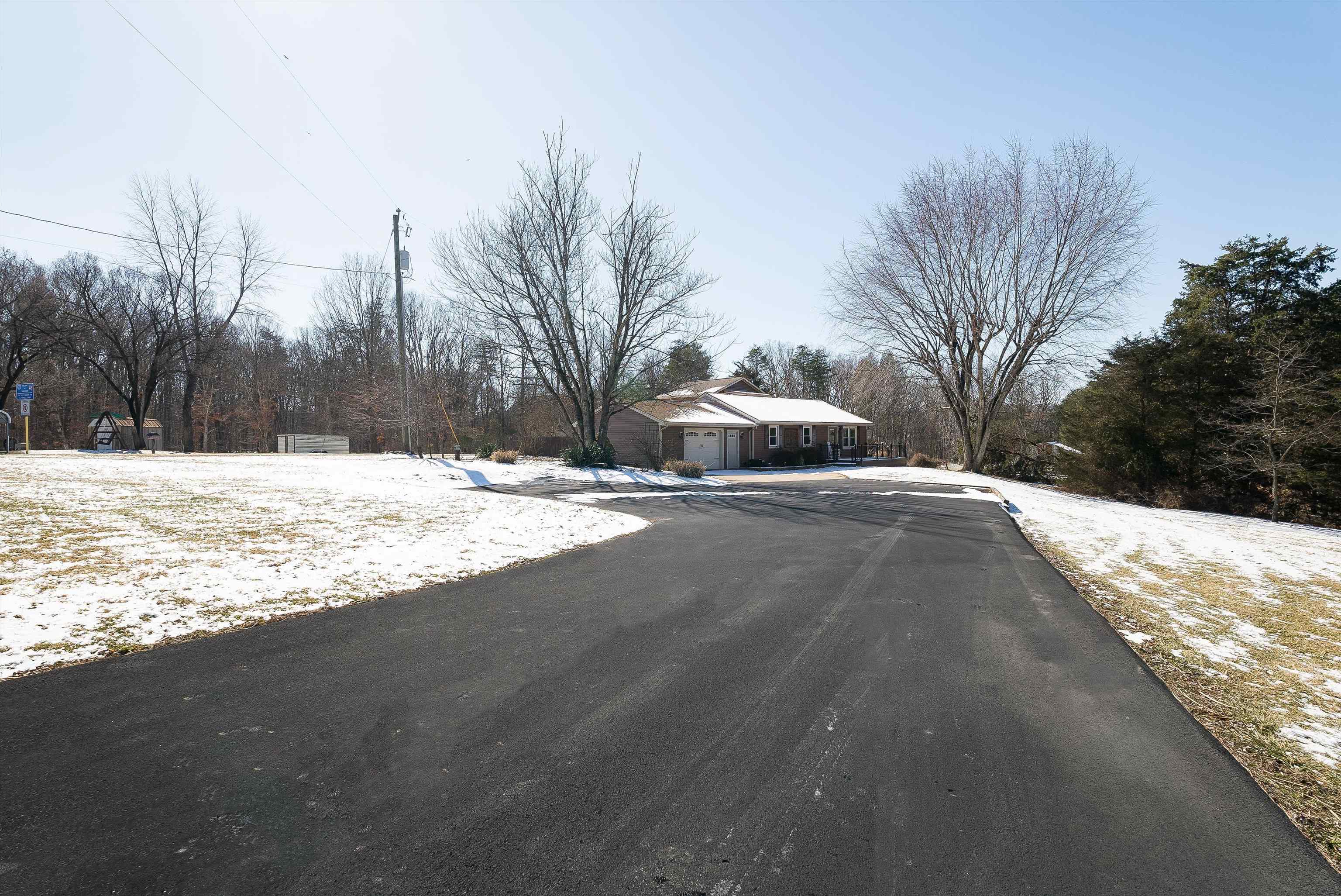 3002 RESORT DR, MCGAHEYSVILLE, Virginia 22840, 4 Bedrooms Bedrooms, ,2 BathroomsBathrooms,Residential,3002 RESORT DR,661481 MLS # 661481