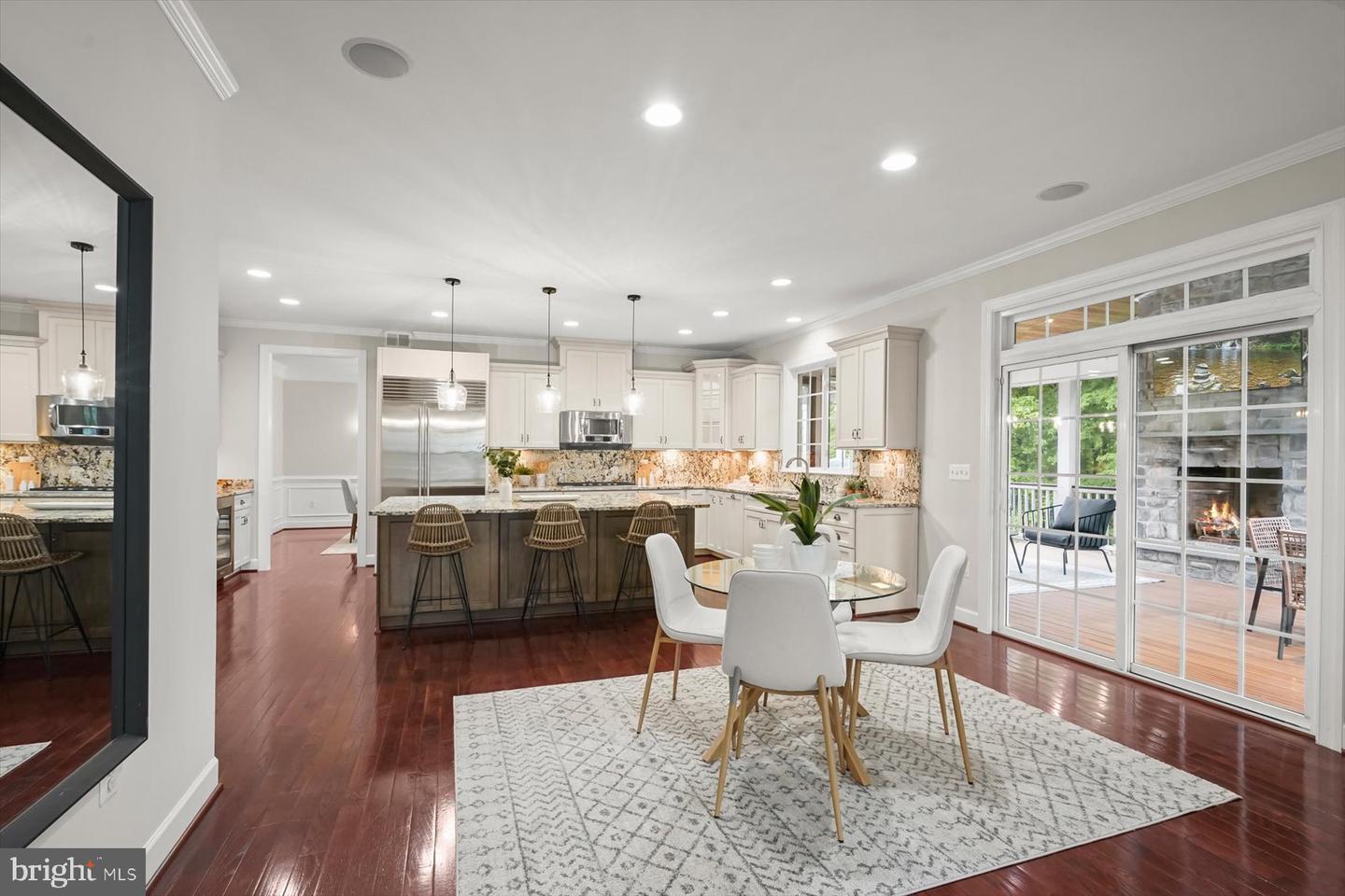 1302 SCOTTS RUN RD, MCLEAN, Virginia 22102, 7 Bedrooms Bedrooms, ,6 BathroomsBathrooms,Residential,For sale,1302 SCOTTS RUN RD,VAFX2230378 MLS # VAFX2230378