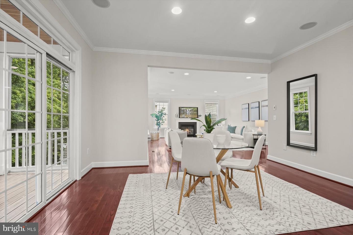 1302 SCOTTS RUN RD, MCLEAN, Virginia 22102, 7 Bedrooms Bedrooms, ,6 BathroomsBathrooms,Residential,For sale,1302 SCOTTS RUN RD,VAFX2230378 MLS # VAFX2230378
