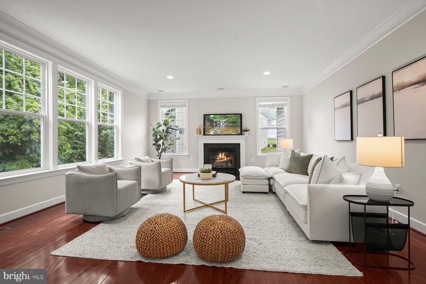 1302 SCOTTS RUN RD, MCLEAN, Virginia 22102, 7 Bedrooms Bedrooms, ,6 BathroomsBathrooms,Residential,For sale,1302 SCOTTS RUN RD,VAFX2230378 MLS # VAFX2230378