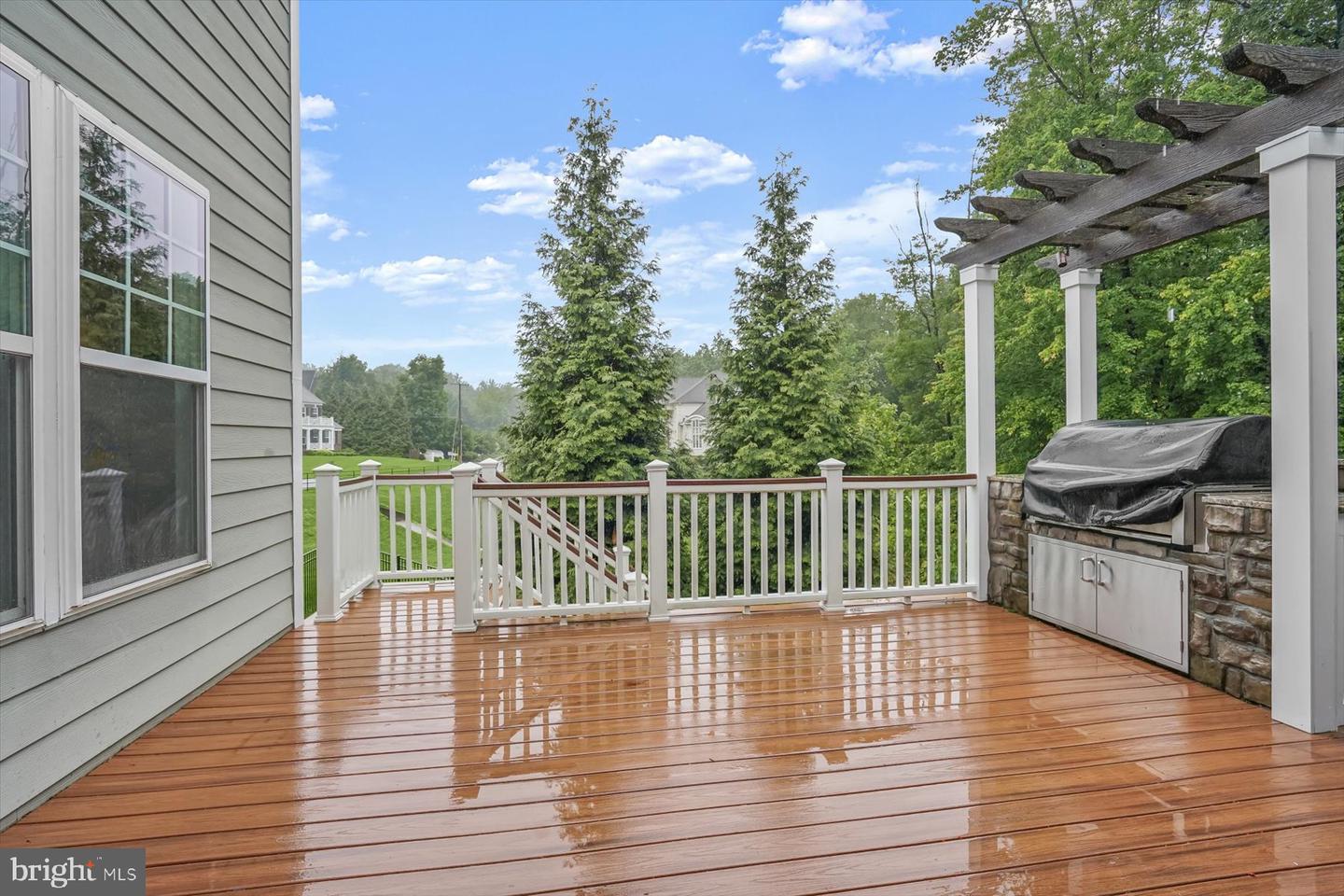 1302 SCOTTS RUN RD, MCLEAN, Virginia 22102, 7 Bedrooms Bedrooms, ,6 BathroomsBathrooms,Residential,For sale,1302 SCOTTS RUN RD,VAFX2230378 MLS # VAFX2230378