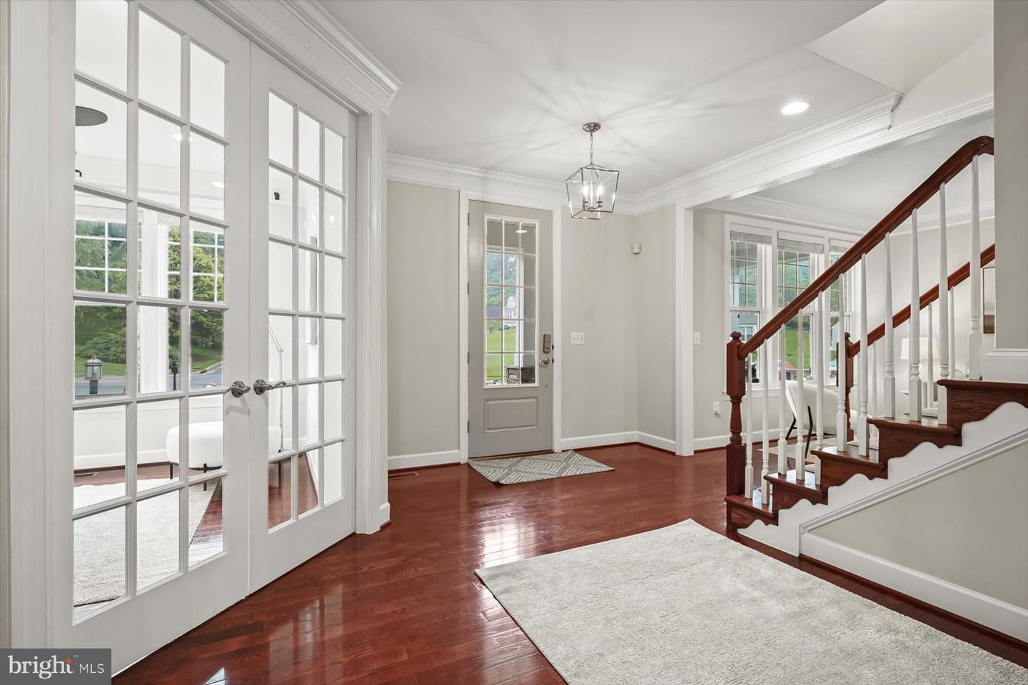1302 SCOTTS RUN RD, MCLEAN, Virginia 22102, 7 Bedrooms Bedrooms, ,6 BathroomsBathrooms,Residential,For sale,1302 SCOTTS RUN RD,VAFX2230378 MLS # VAFX2230378