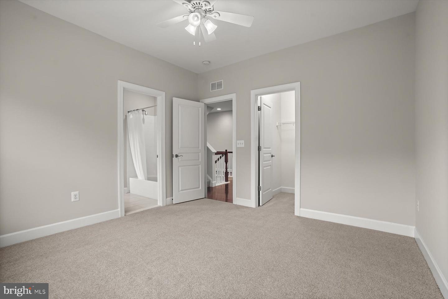 1302 SCOTTS RUN RD, MCLEAN, Virginia 22102, 7 Bedrooms Bedrooms, ,6 BathroomsBathrooms,Residential,For sale,1302 SCOTTS RUN RD,VAFX2230378 MLS # VAFX2230378