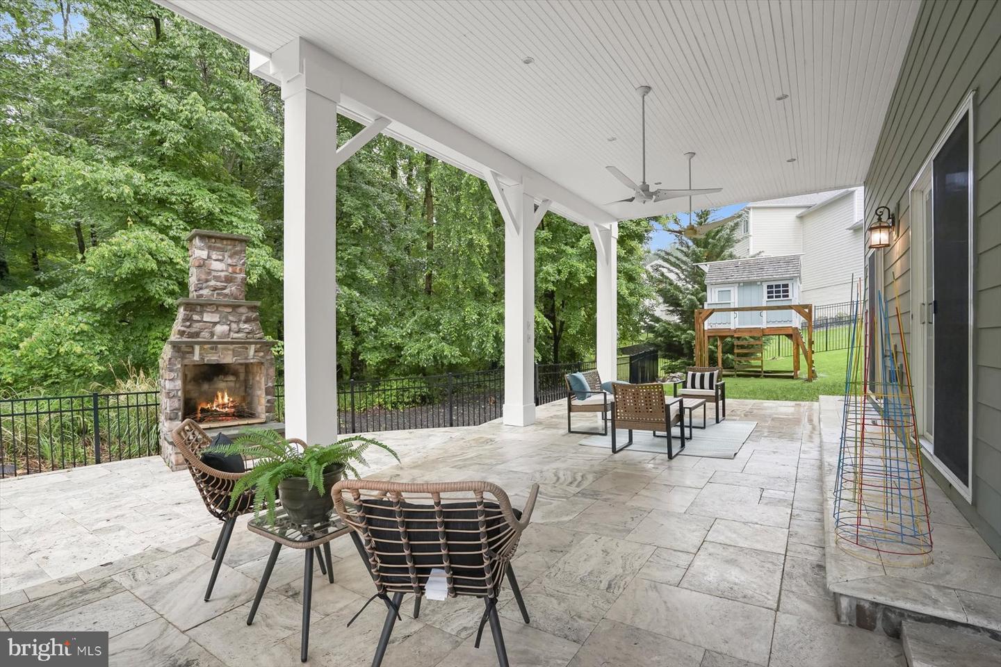 1302 SCOTTS RUN RD, MCLEAN, Virginia 22102, 7 Bedrooms Bedrooms, ,6 BathroomsBathrooms,Residential,For sale,1302 SCOTTS RUN RD,VAFX2230378 MLS # VAFX2230378