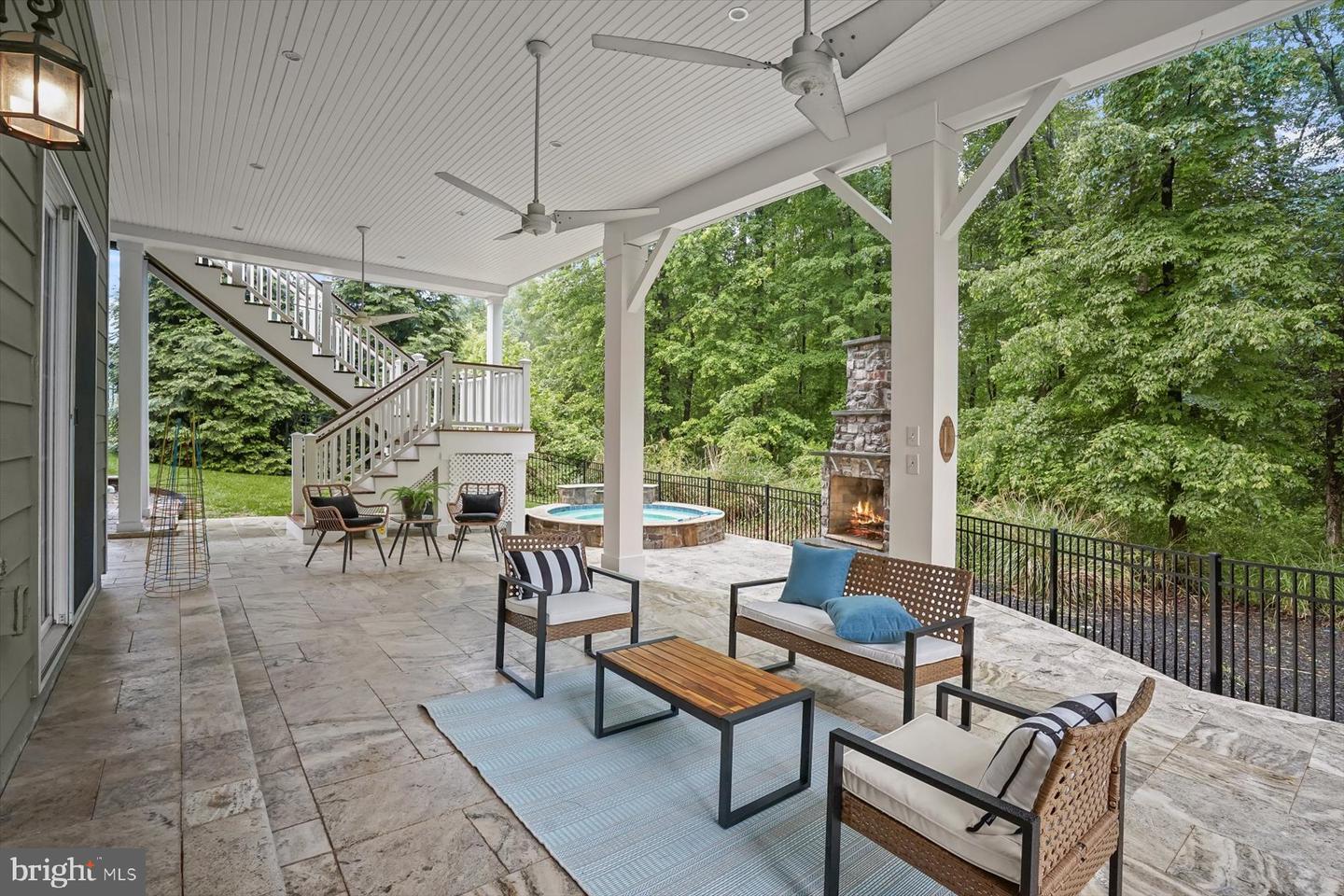 1302 SCOTTS RUN RD, MCLEAN, Virginia 22102, 7 Bedrooms Bedrooms, ,6 BathroomsBathrooms,Residential,For sale,1302 SCOTTS RUN RD,VAFX2230378 MLS # VAFX2230378