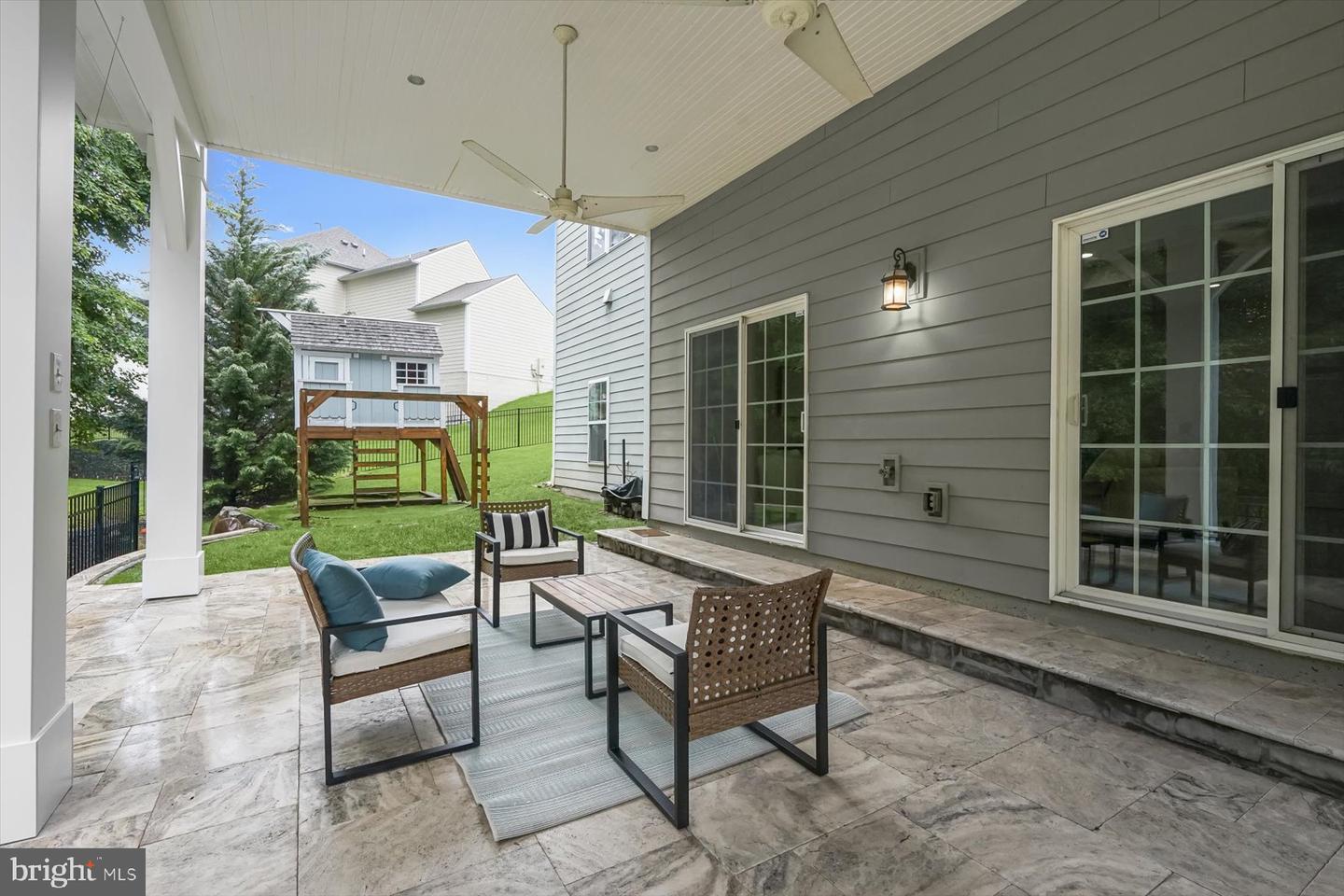 1302 SCOTTS RUN RD, MCLEAN, Virginia 22102, 7 Bedrooms Bedrooms, ,6 BathroomsBathrooms,Residential,For sale,1302 SCOTTS RUN RD,VAFX2230378 MLS # VAFX2230378