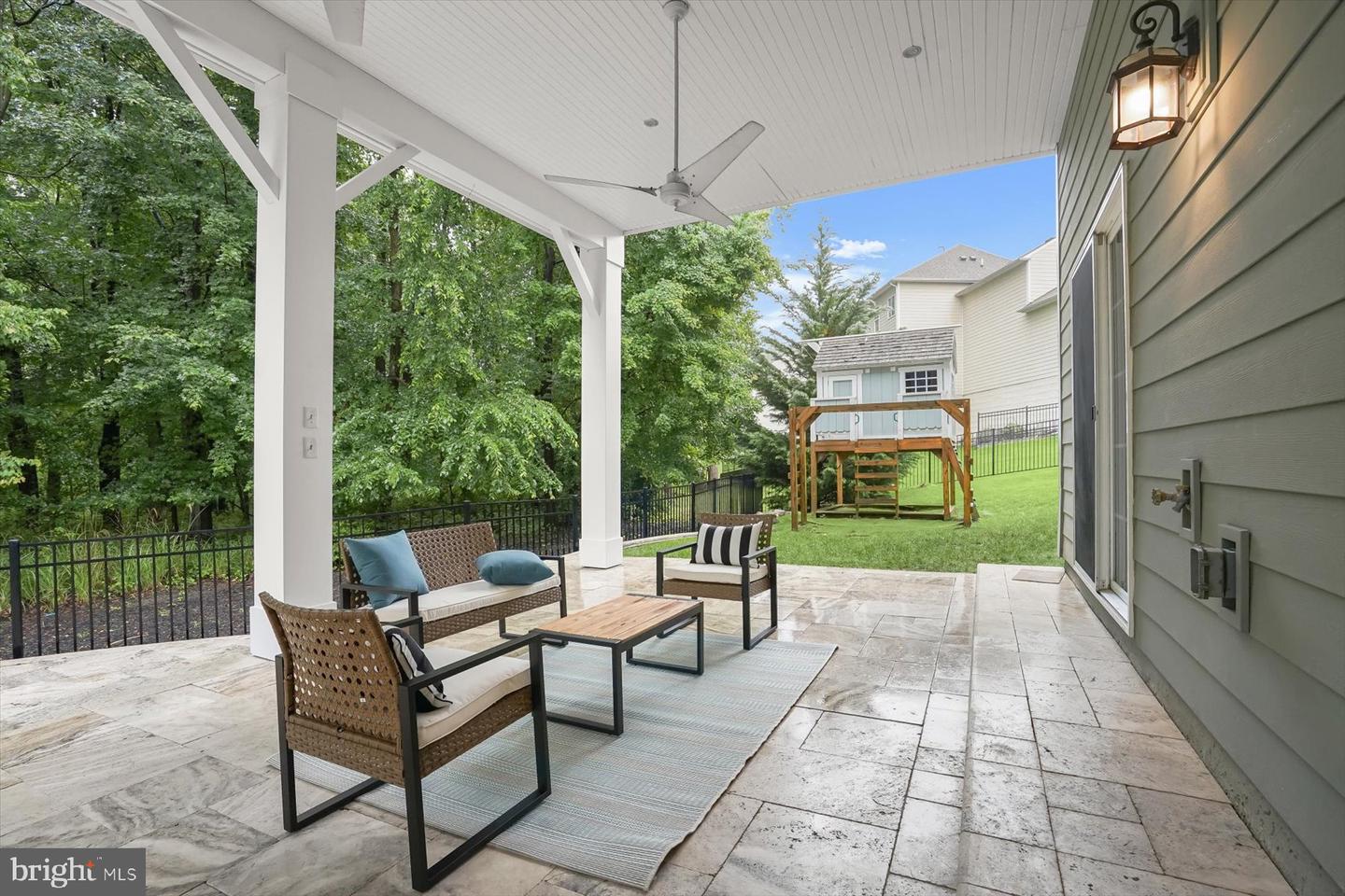 1302 SCOTTS RUN RD, MCLEAN, Virginia 22102, 7 Bedrooms Bedrooms, ,6 BathroomsBathrooms,Residential,For sale,1302 SCOTTS RUN RD,VAFX2230378 MLS # VAFX2230378