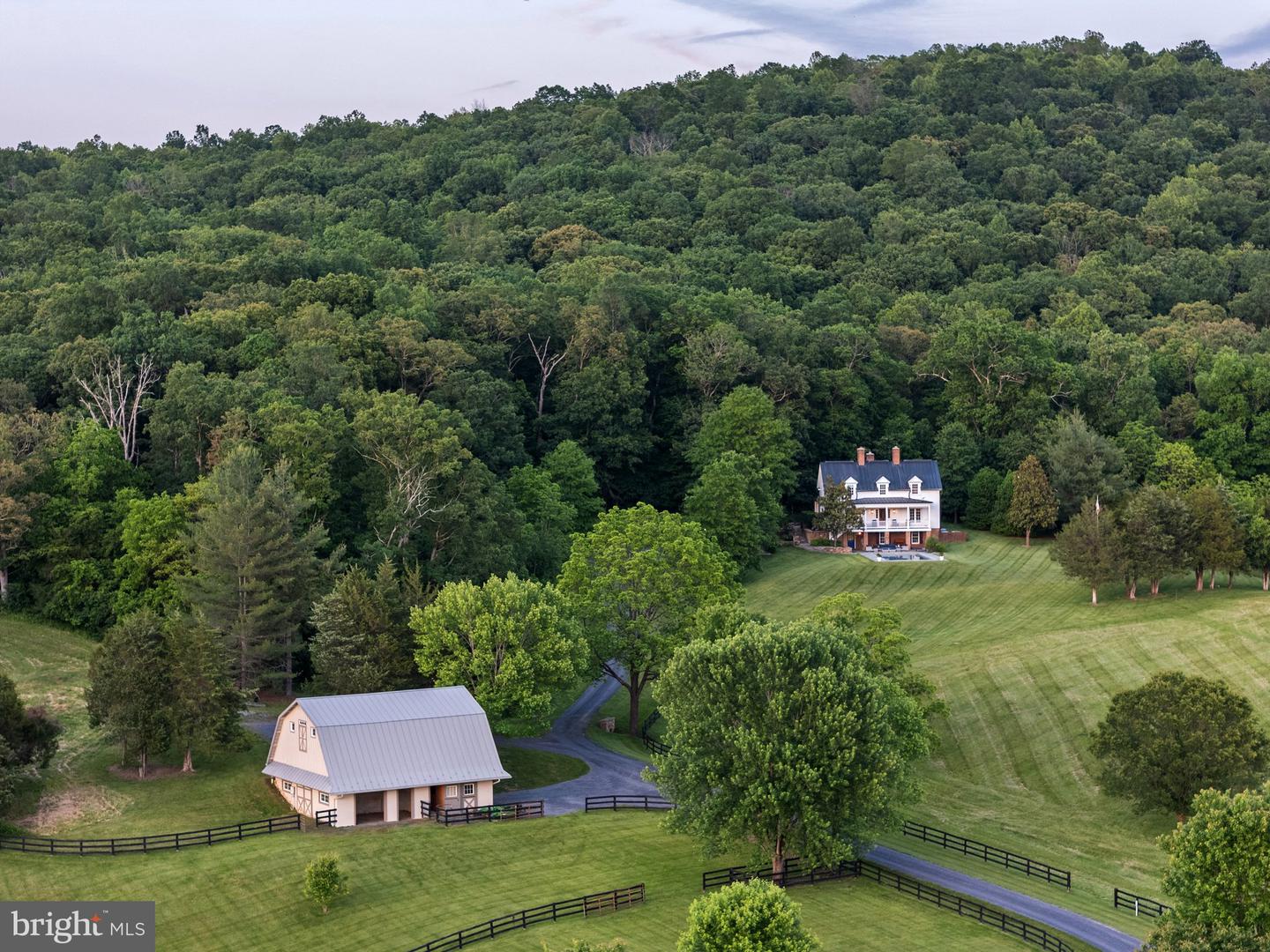 7295 DUDIE RD, MARSHALL, Virginia 20115, 4 Bedrooms Bedrooms, ,4 BathroomsBathrooms,Residential,For sale,7295 DUDIE RD,VAFQ2016010 MLS # VAFQ2016010