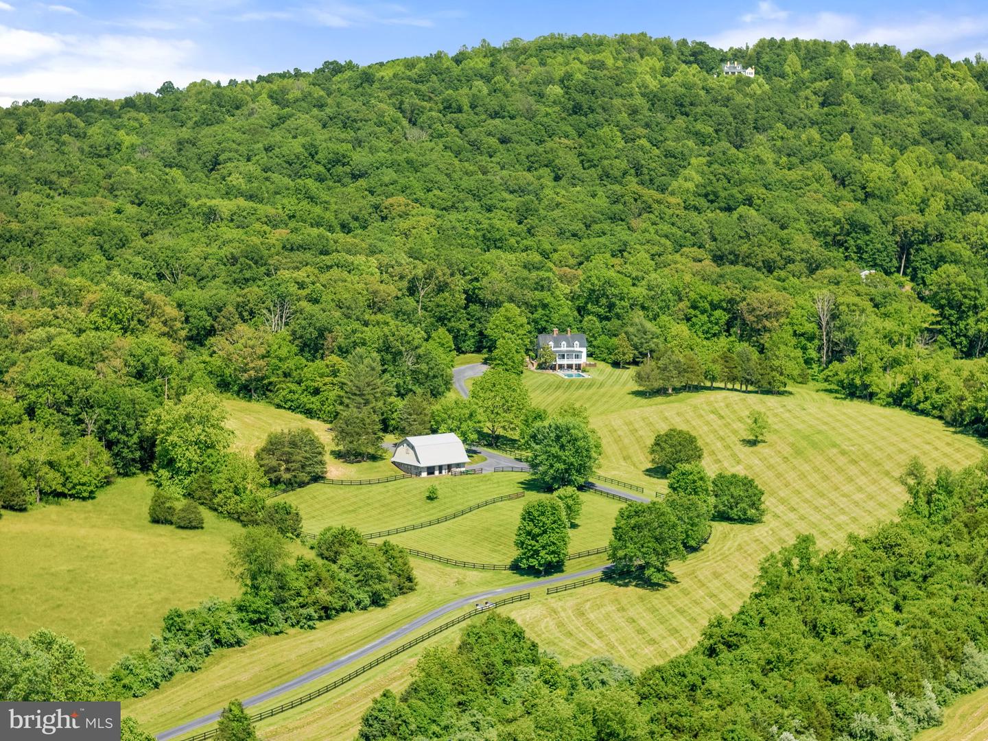 7295 DUDIE RD, MARSHALL, Virginia 20115, 4 Bedrooms Bedrooms, ,4 BathroomsBathrooms,Residential,For sale,7295 DUDIE RD,VAFQ2016010 MLS # VAFQ2016010