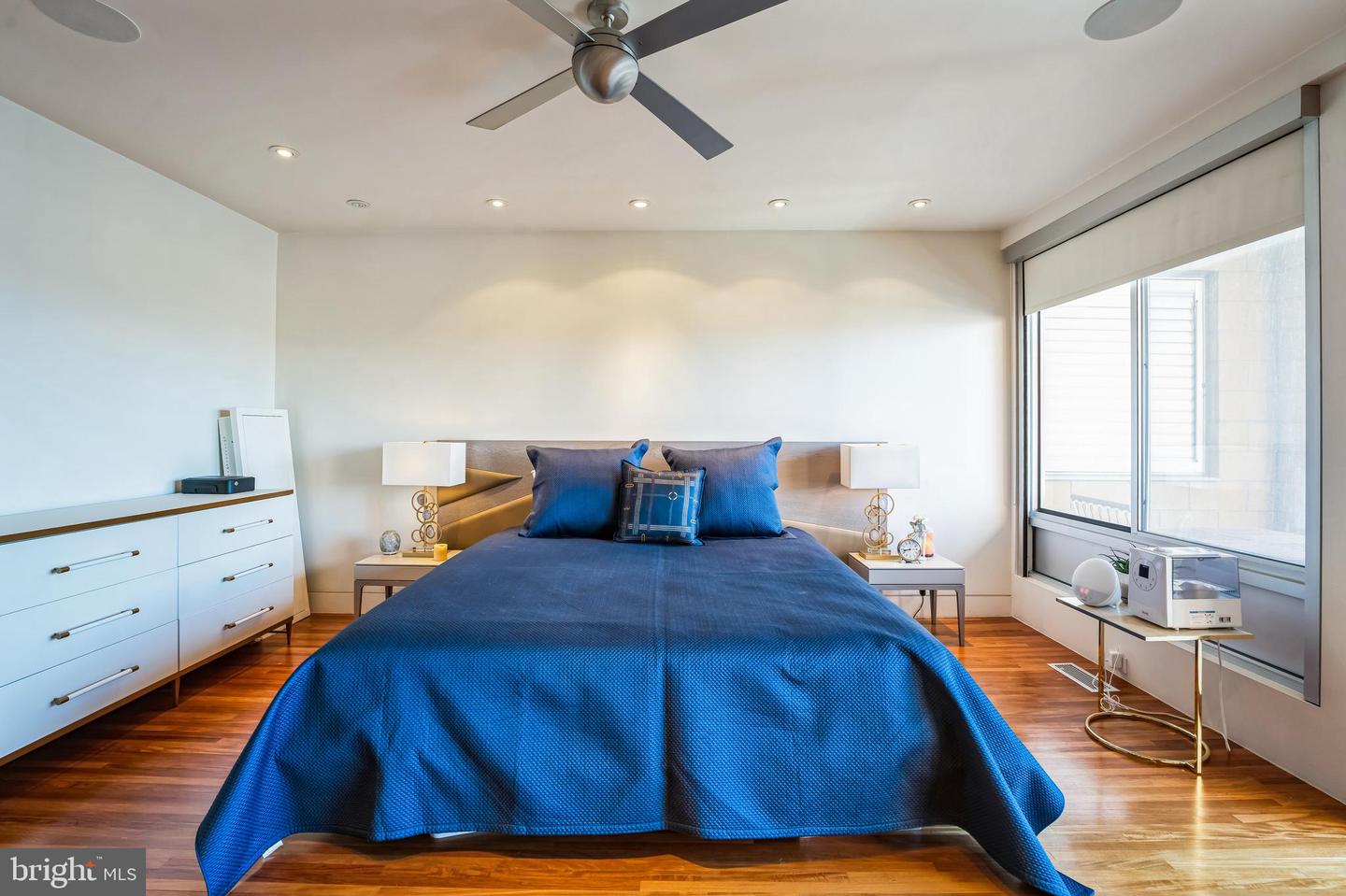 1612 16TH ST NW #3, WASHINGTON, District Of Columbia 20009, 2 Bedrooms Bedrooms, ,2 BathroomsBathrooms,Residential,For sale,1612 16TH ST NW #3,DCDC2193116 MLS # DCDC2193116