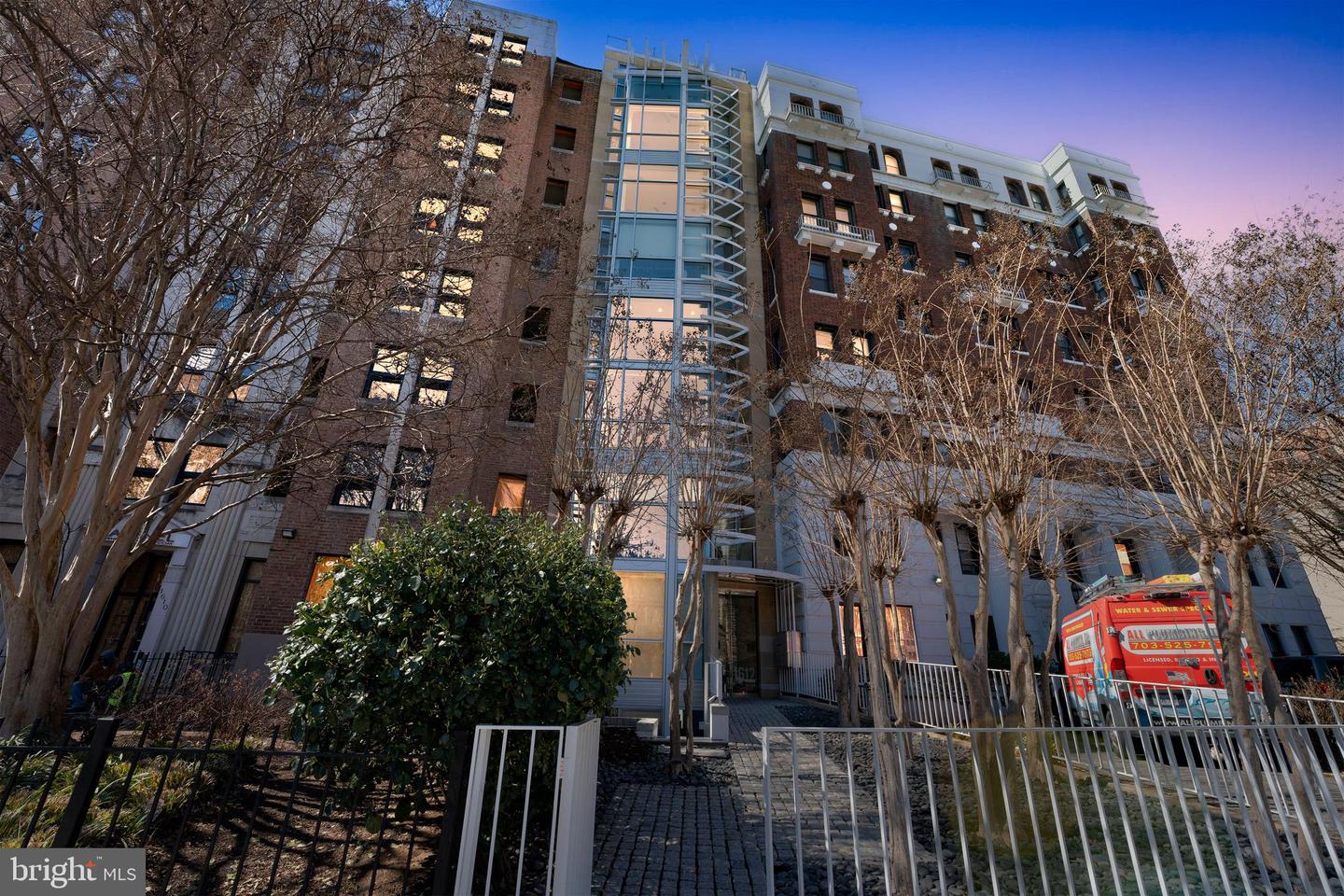 1612 16TH ST NW #3, WASHINGTON, District Of Columbia 20009, 2 Bedrooms Bedrooms, ,2 BathroomsBathrooms,Residential,For sale,1612 16TH ST NW #3,DCDC2193116 MLS # DCDC2193116