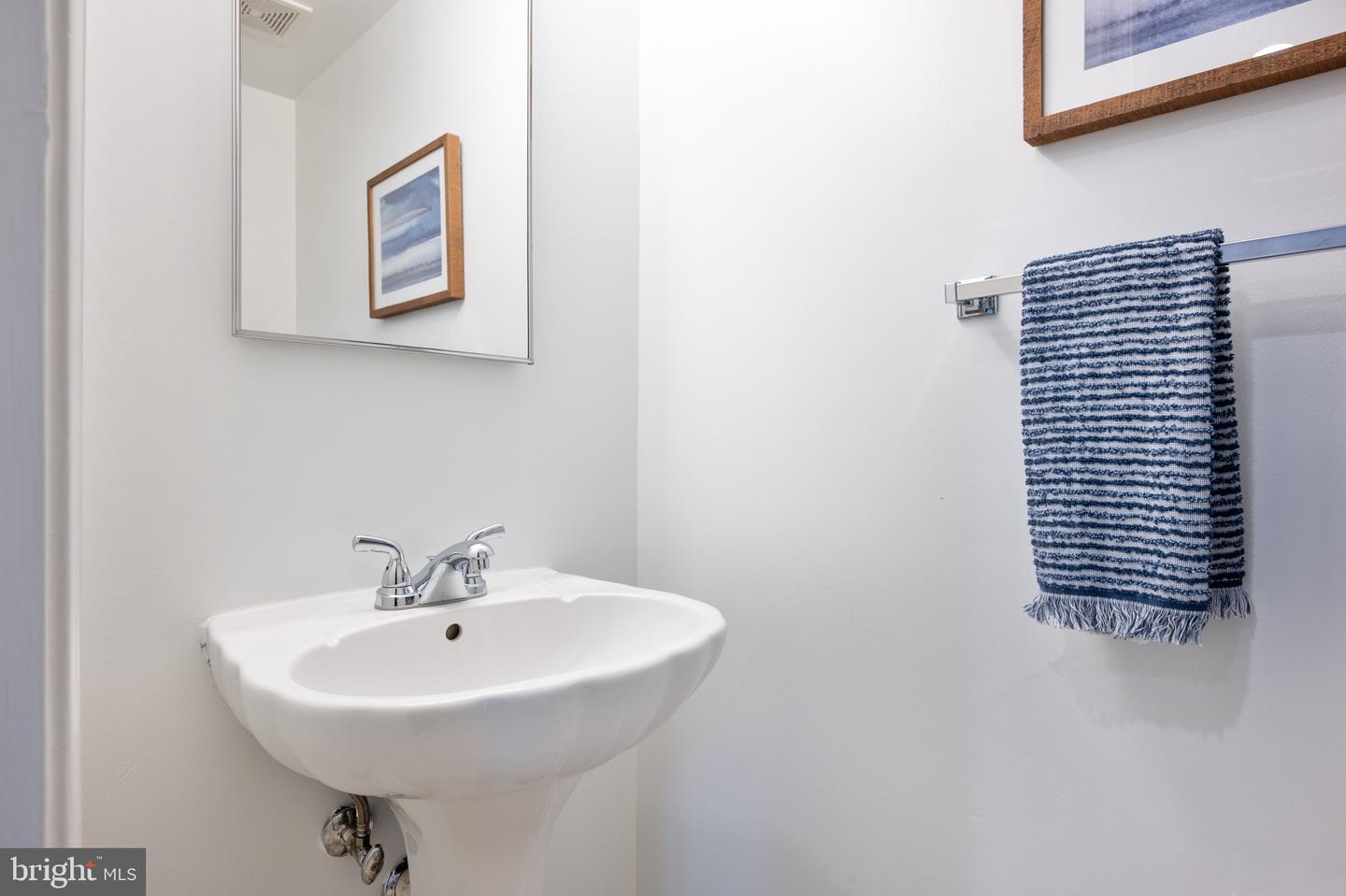 1485-A N VAN DORN ST, ALEXANDRIA, Virginia 22304, 2 Bedrooms Bedrooms, ,1 BathroomBathrooms,Residential,For sale,1485-A N VAN DORN ST,VAAX2043474 MLS # VAAX2043474