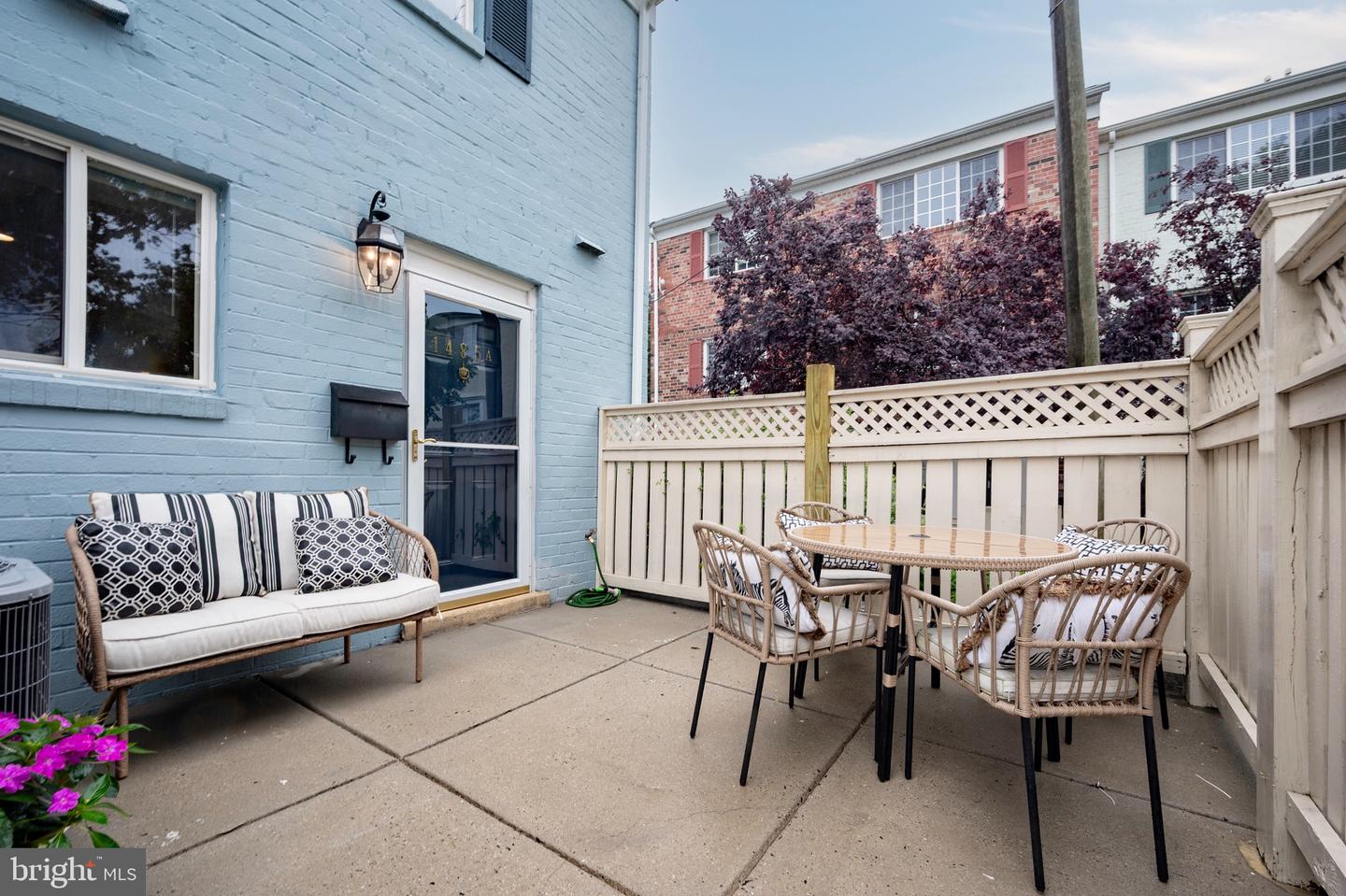 1485-A N VAN DORN ST, ALEXANDRIA, Virginia 22304, 2 Bedrooms Bedrooms, ,1 BathroomBathrooms,Residential,For sale,1485-A N VAN DORN ST,VAAX2043474 MLS # VAAX2043474