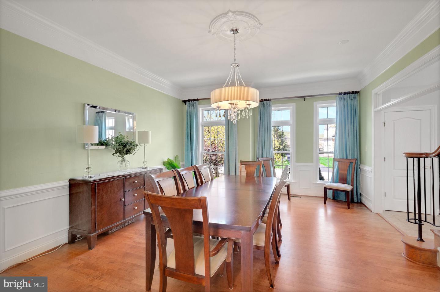 41597 SWIFTWATER DR, LEESBURG, Virginia 20176, 6 Bedrooms Bedrooms, ,5 BathroomsBathrooms,Residential,For sale,41597 SWIFTWATER DR,VALO2093314 MLS # VALO2093314